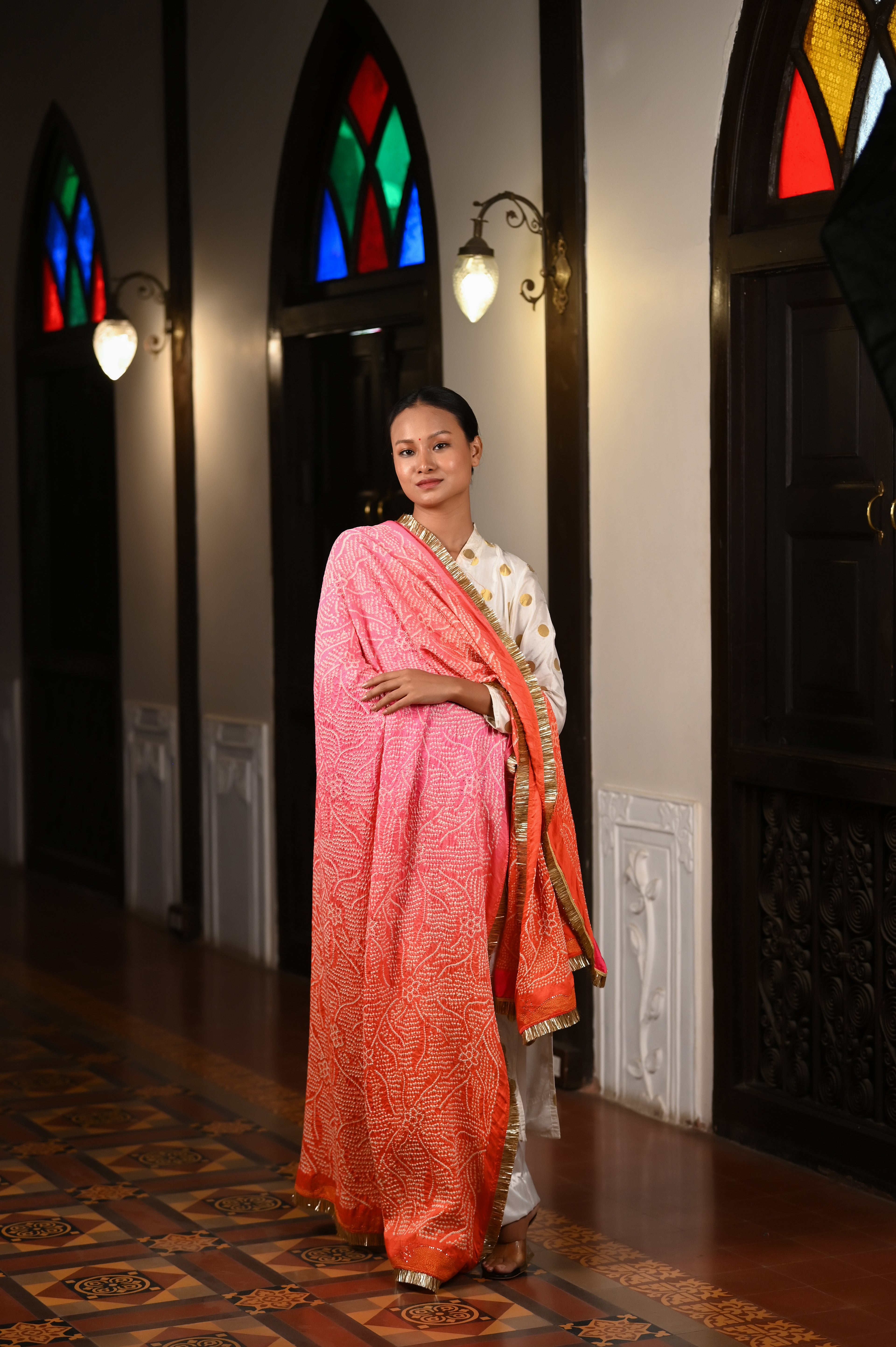 PEACH-PINK POPPY FLOWER BANDHANI SILK DUPATTA WITH KIRAN BORDER