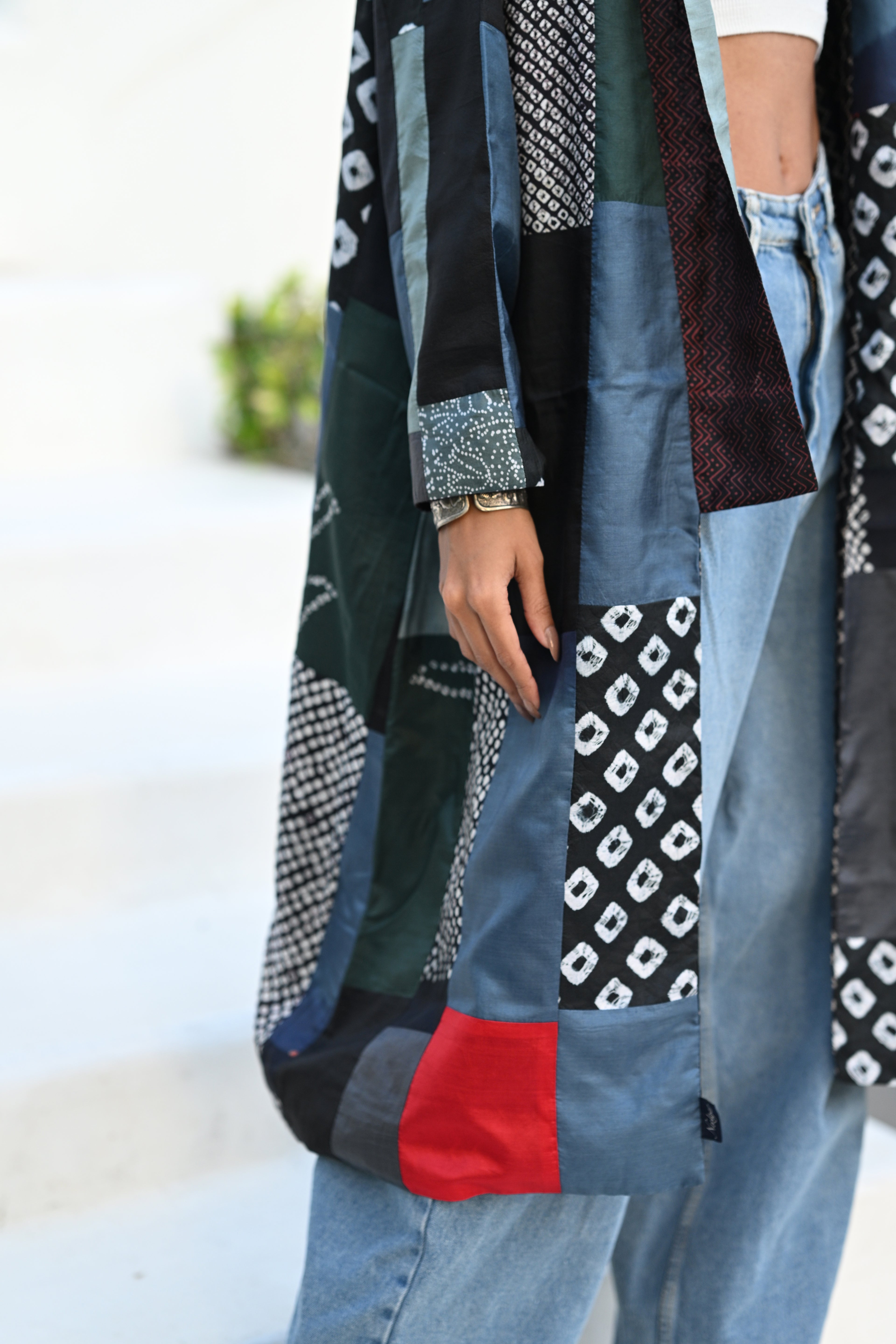 GREY-BLACK PATCHWORK REVERSIBLE SILK SAREE