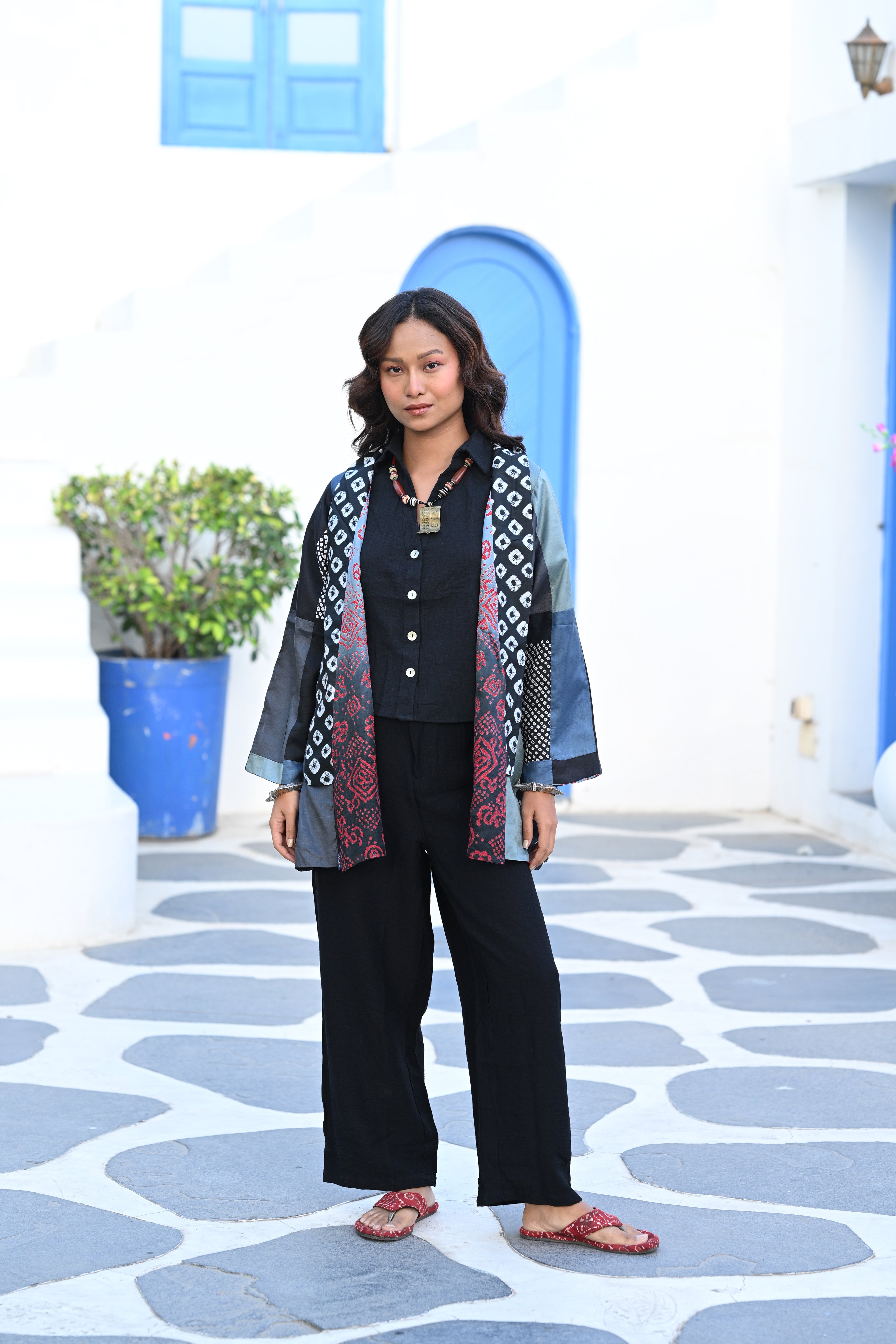 BLACK - GREY PATCHWORK REVERSIBLE SILK JACKET