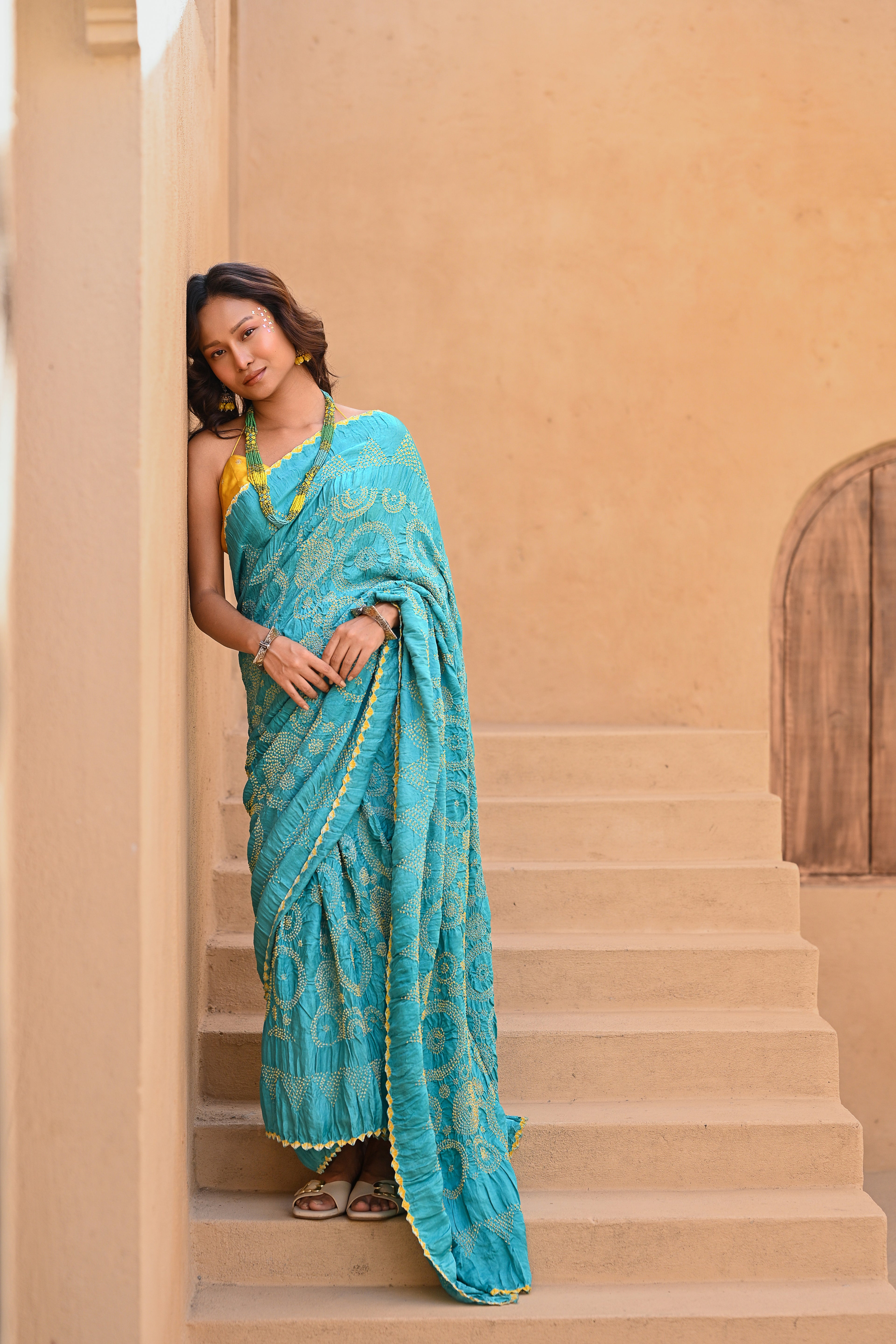 LIGHT BLUE CIRCLE OF THE LIFE BANDHANI SAREE