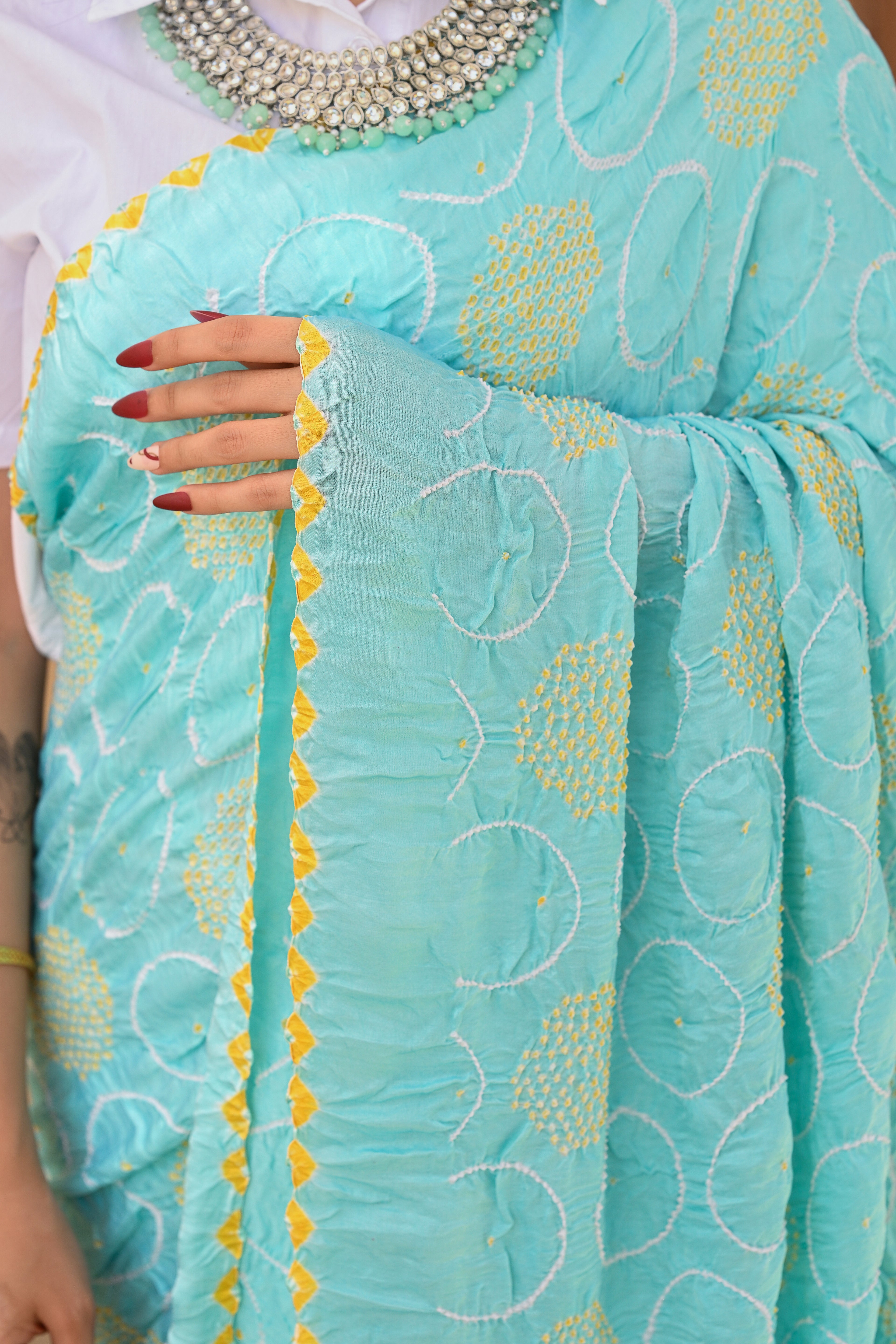 LIGHT BLUE CIRCLE OF THE LIFE BANDHANI SAREE
