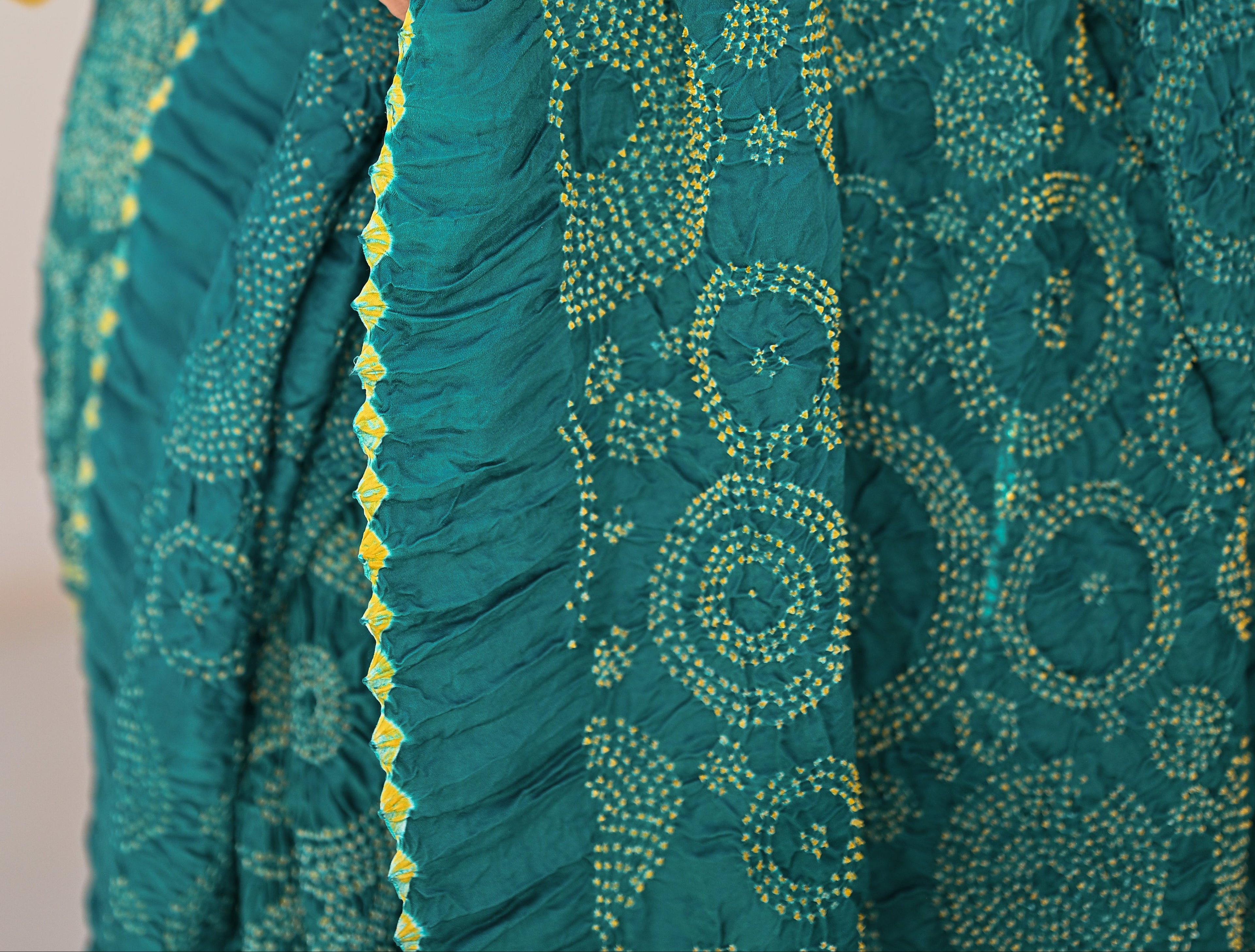 TEAL BLUE CIRCLE OF THE LIFE SILK BANDHANI SAREE