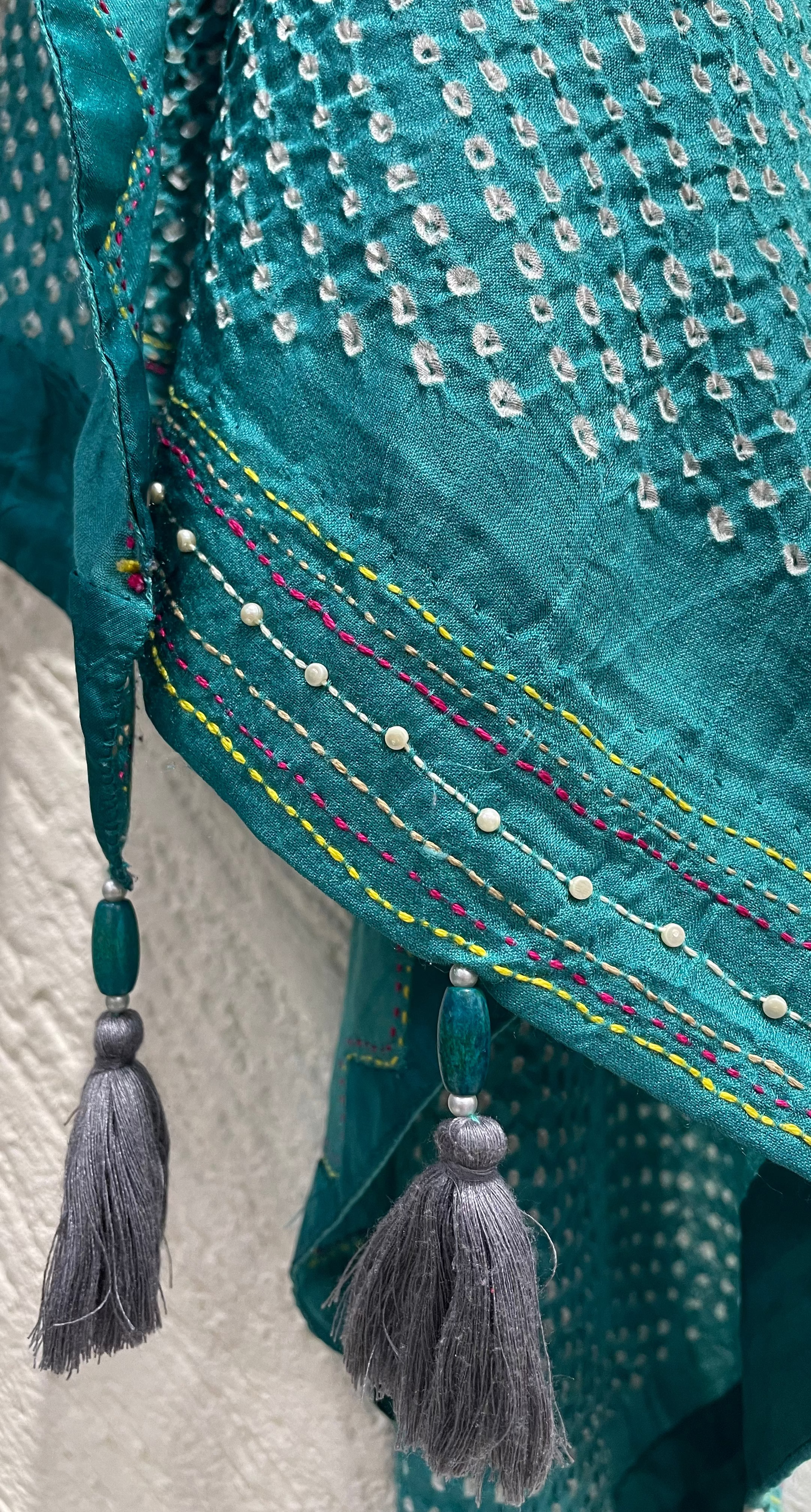 BLUE-GREY ETERNAL DOT SILK BANDHANI EMBROIDERED DUPATTA