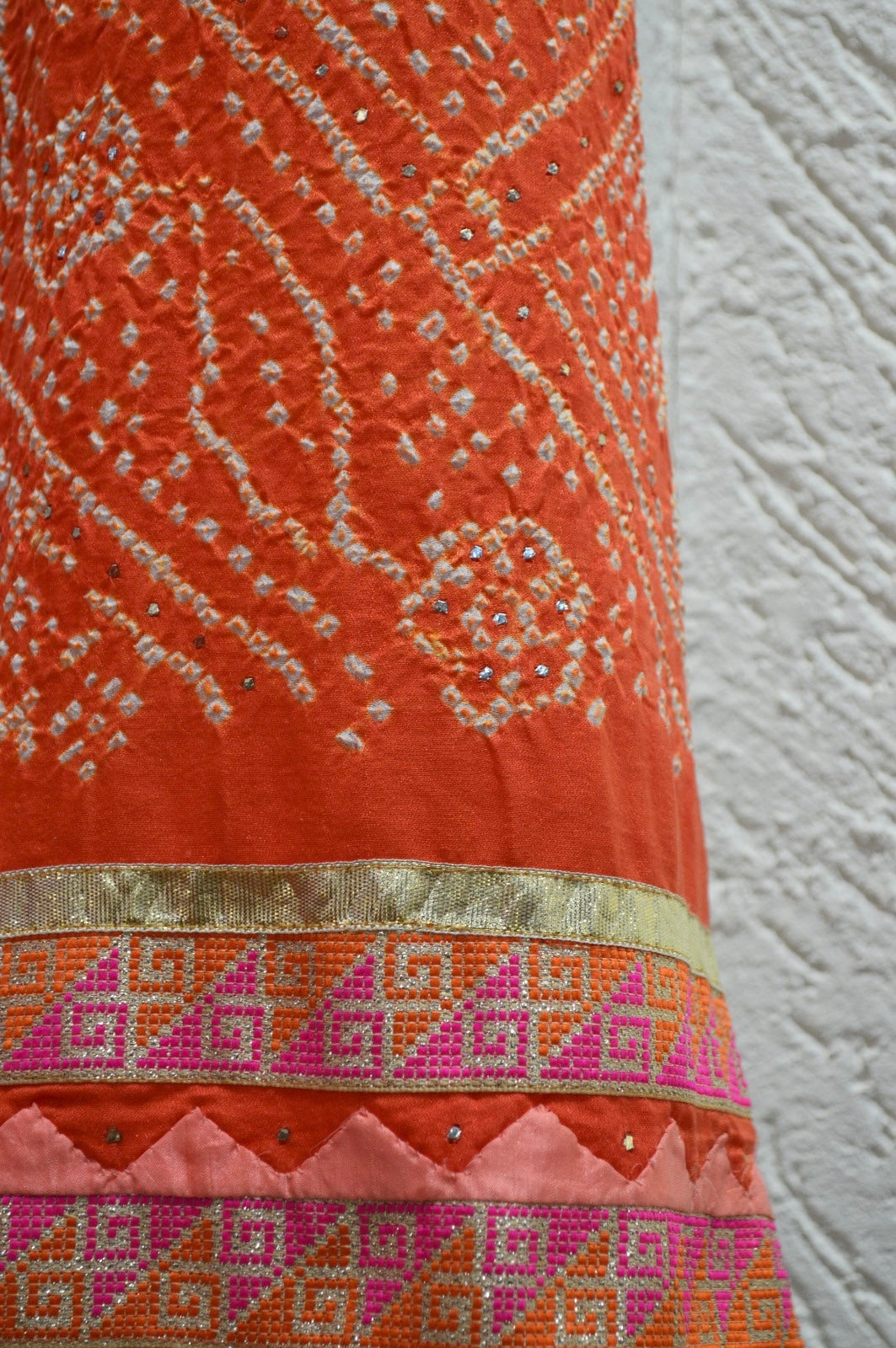 PEACH - ORANGE CLASSIC TRADITIONAL BANDHANI DUPATTA WITH MUKAISH WORK, APPLIQUE AND SILK BORDER