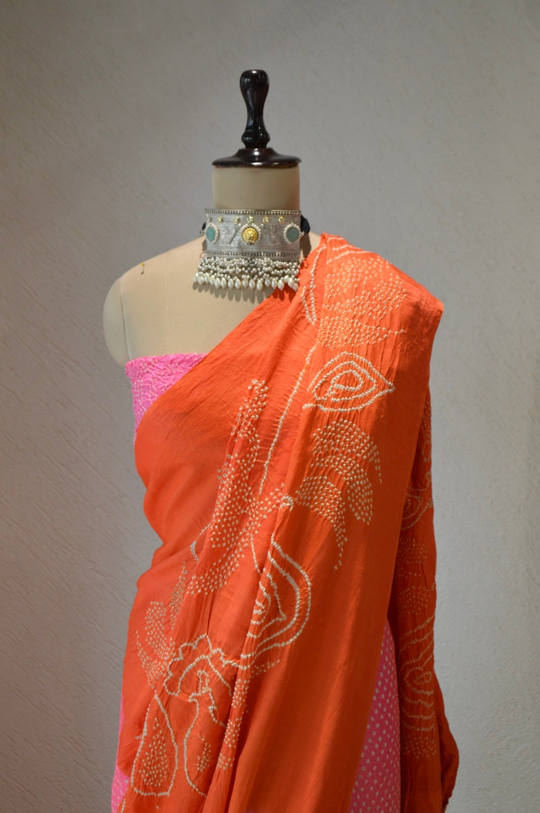 PINK-ORANGE ETERNAL DOT PAISLEY SILK BANDHANI SAREE