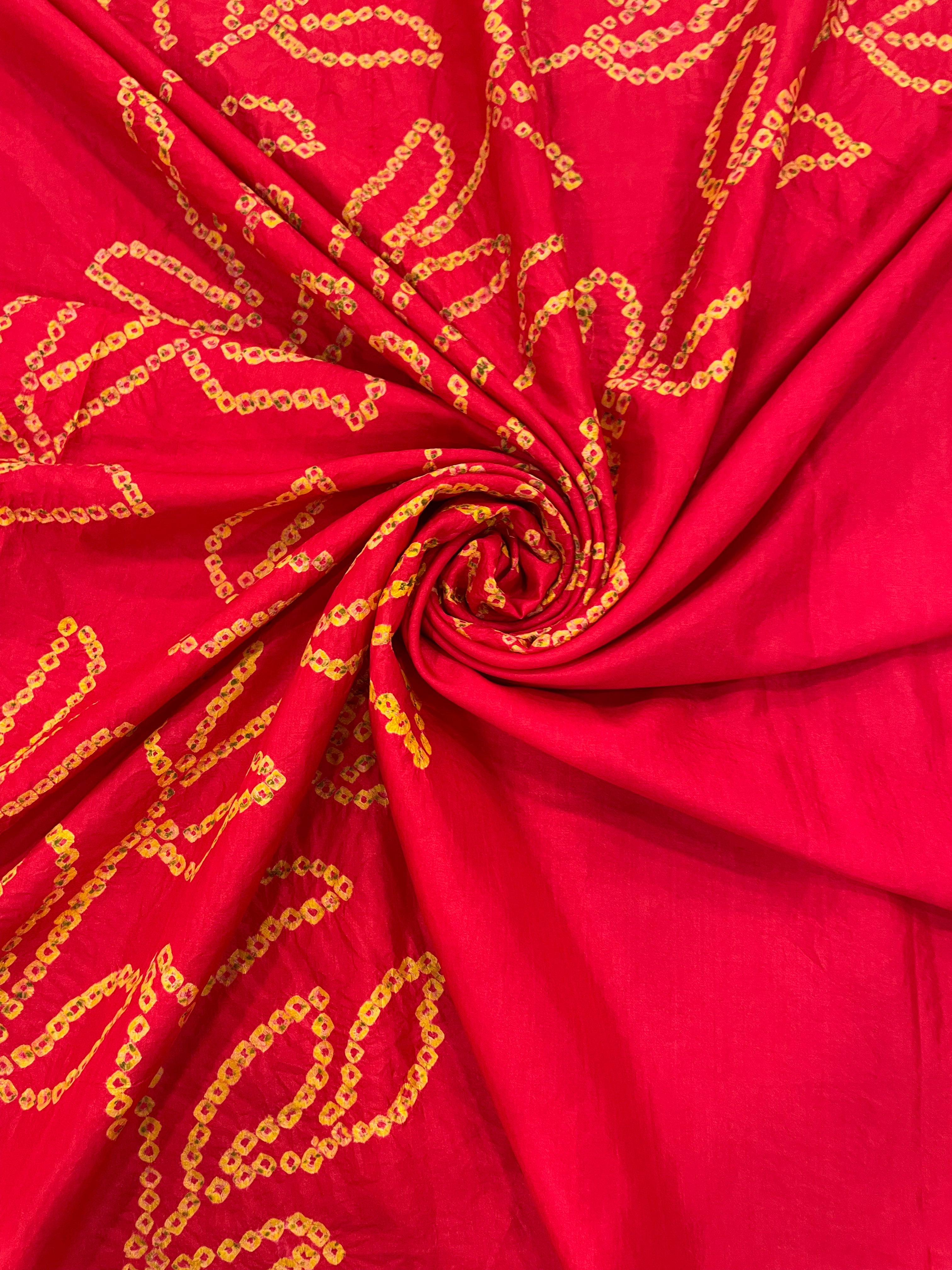 RED CENTRE PANEL LEAF BANDHANI SILK FABRIC