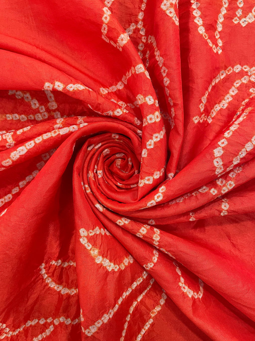 RED CENTER PANEL LEAF BANDHANI SILK FABRIC