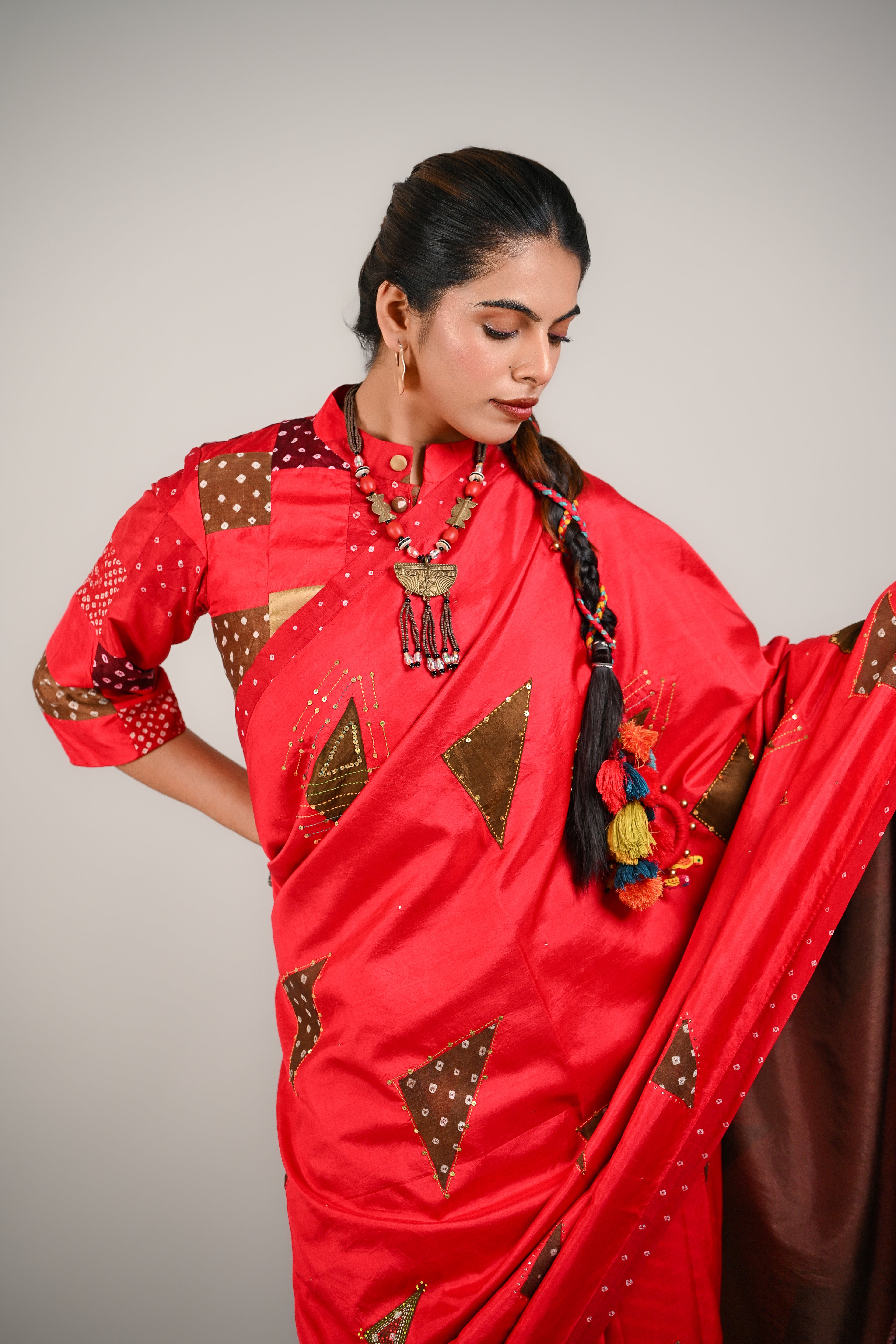 RED - BROWN WABI - SABI REVERSIBLE EMBROIDERED SAREE