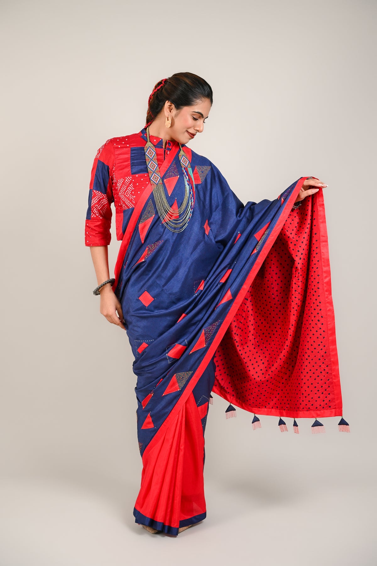 RED-BLUE WABI - SABI REVERSIBLE EMBROIDERED SAREE