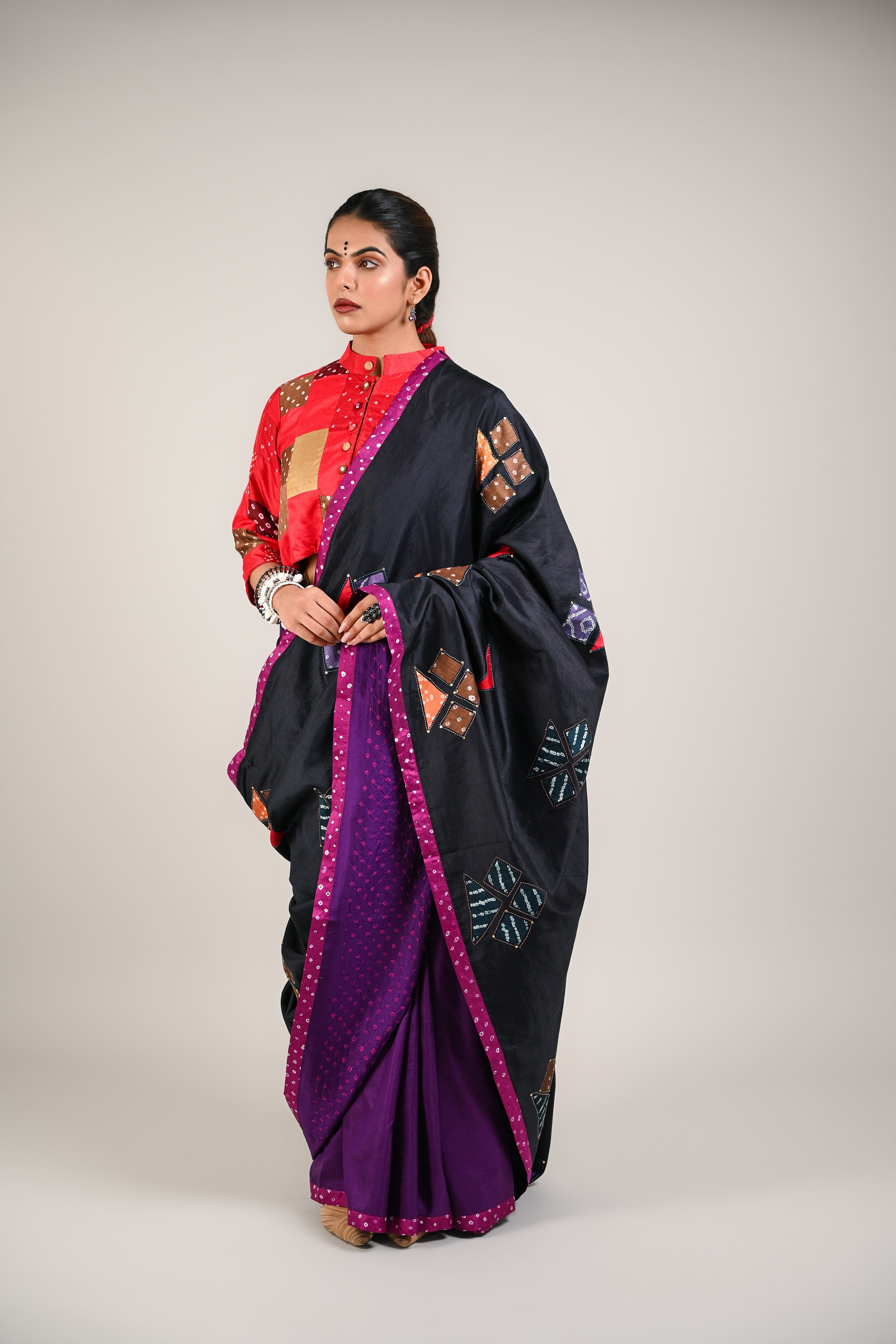 PURPLE - BLACK WABI - SABI REVERSIBLE EMBROIDERED SAREE