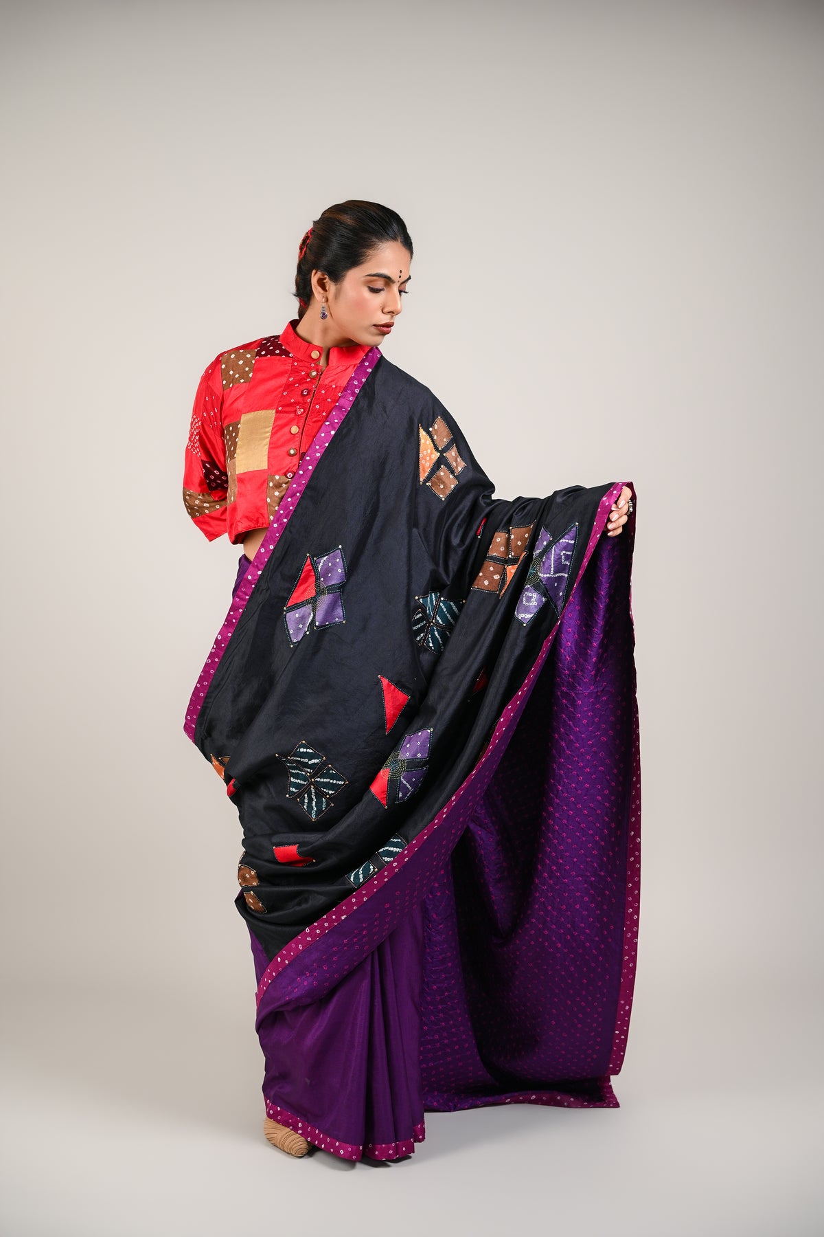 PURPLE - BLACK WABI - SABI REVERSIBLE EMBROIDERED SAREE