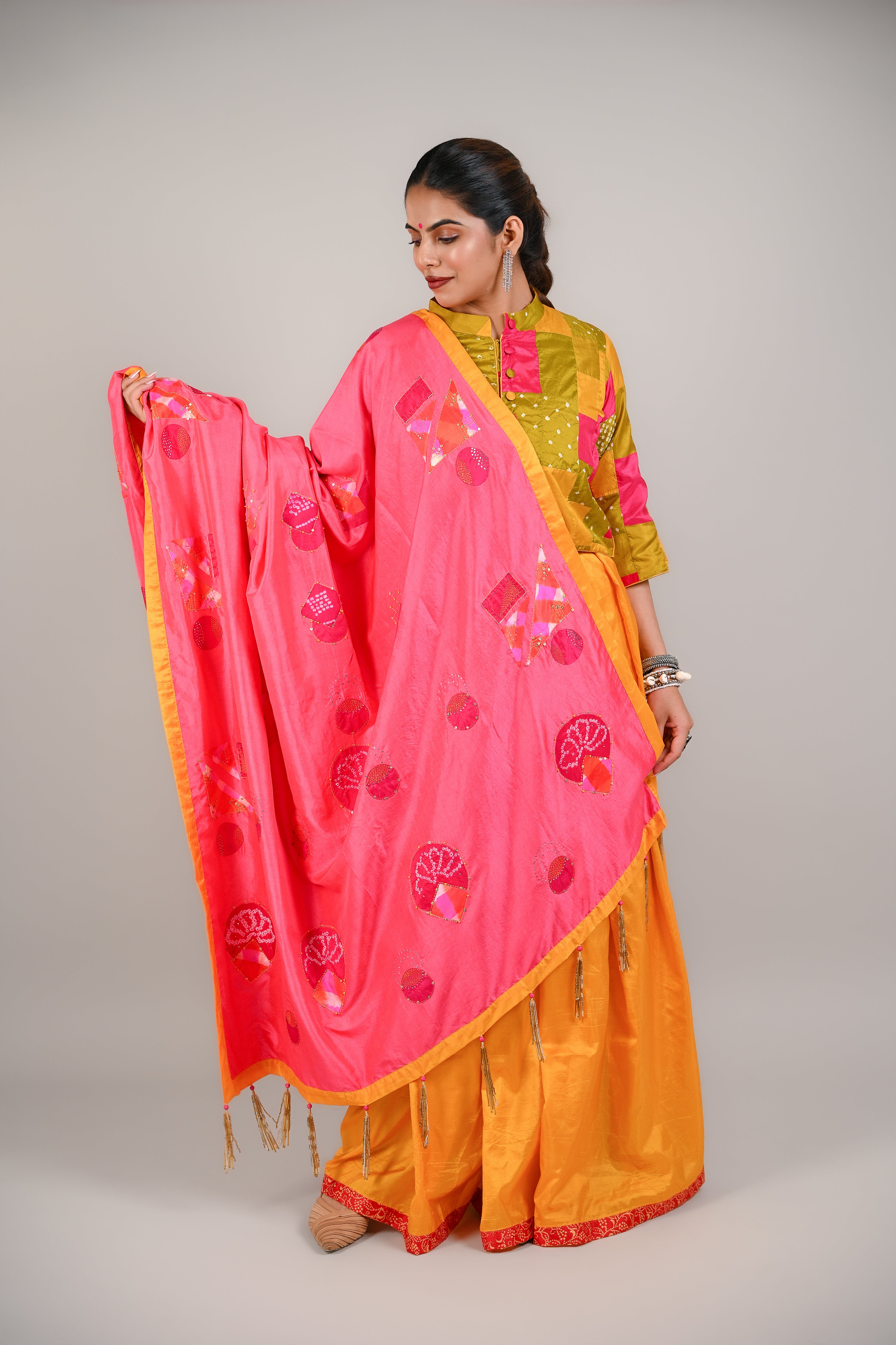 PINK - YELLOW WABI - SABI REVERSIBLE EMBROIDERED SAREE