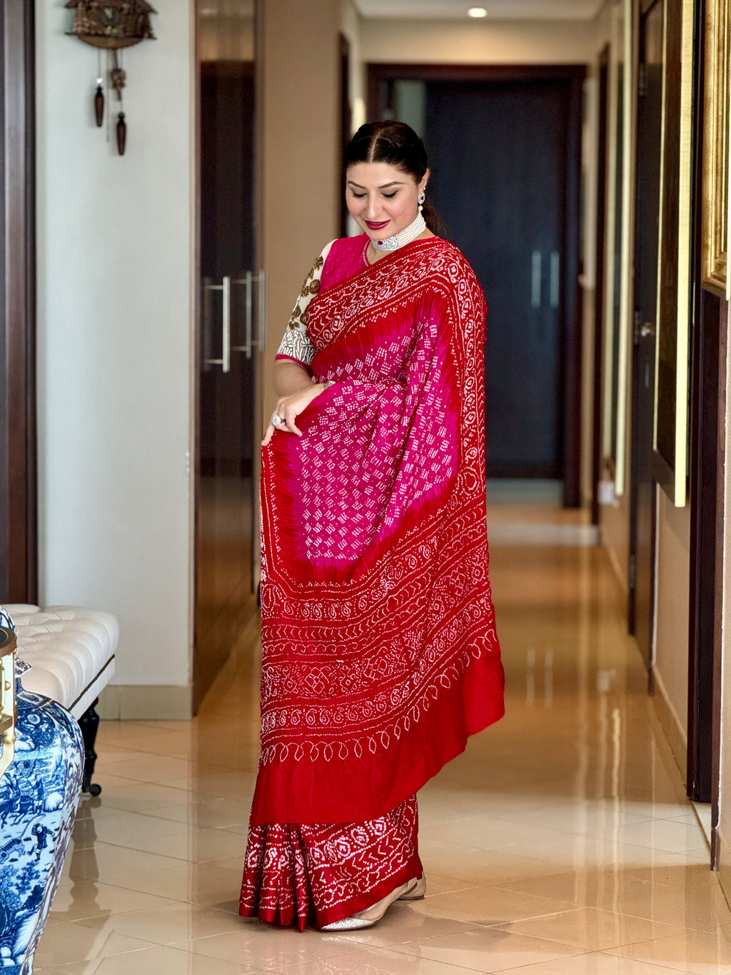 PINK-RED CLASSIC TRADITIONAL BANDHANI SILK SAREE