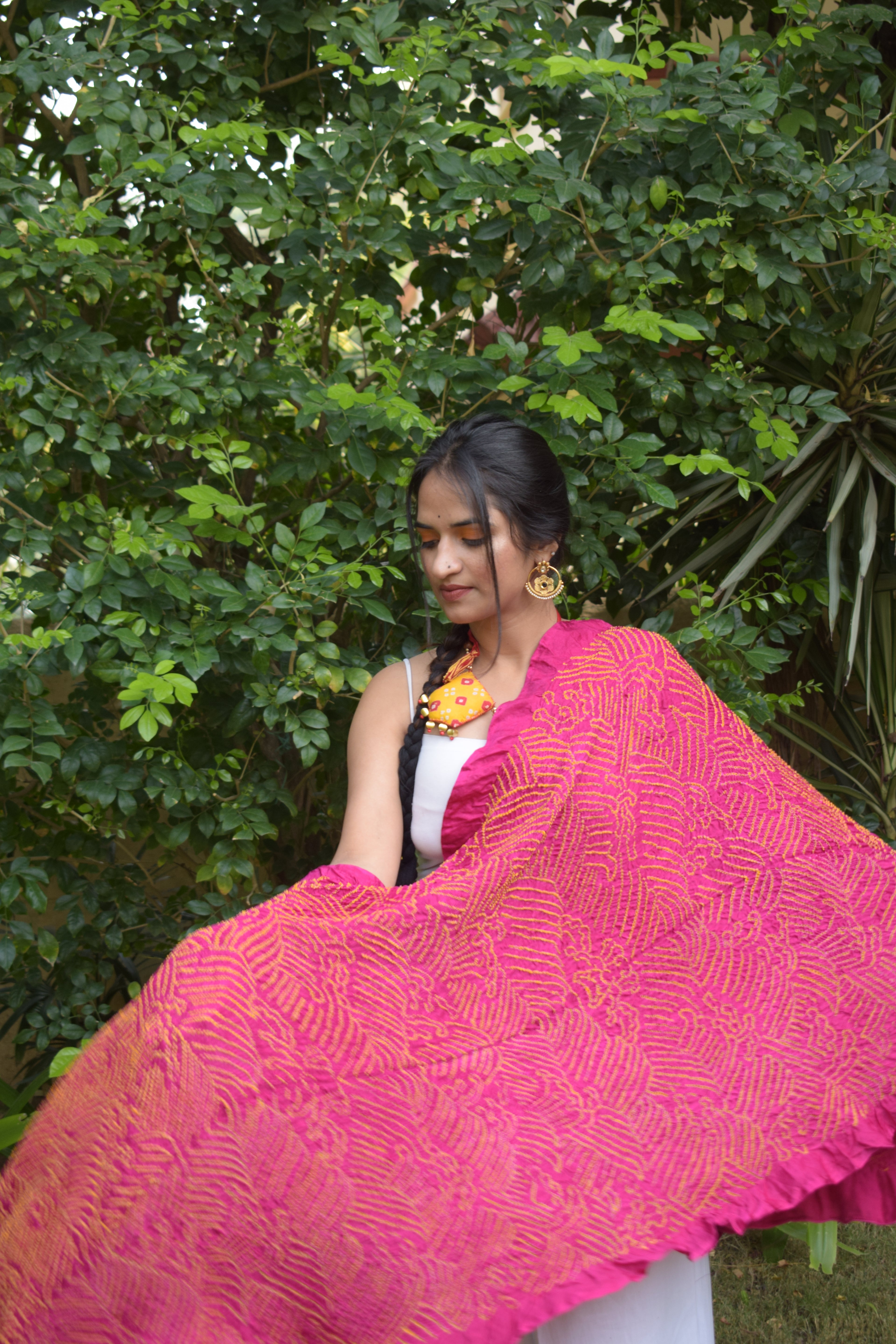 PINK JAPANESE WAVE BANDHANI SILK DUPATTA
