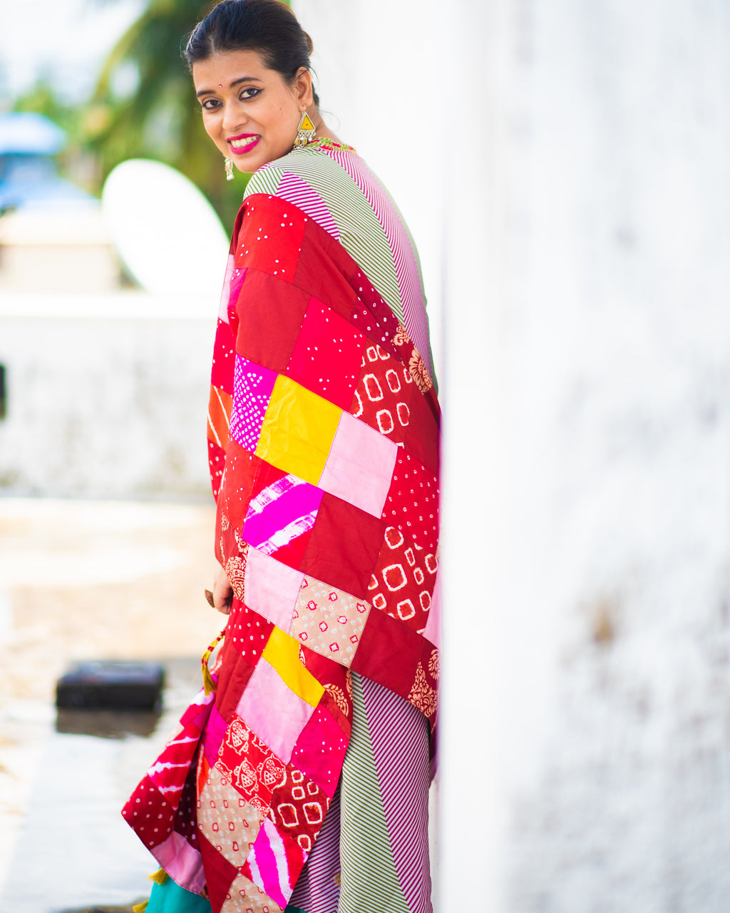 YELLOW-PINK BAARADOZI PATCHWORK REVERSIBLE SILK STOLE