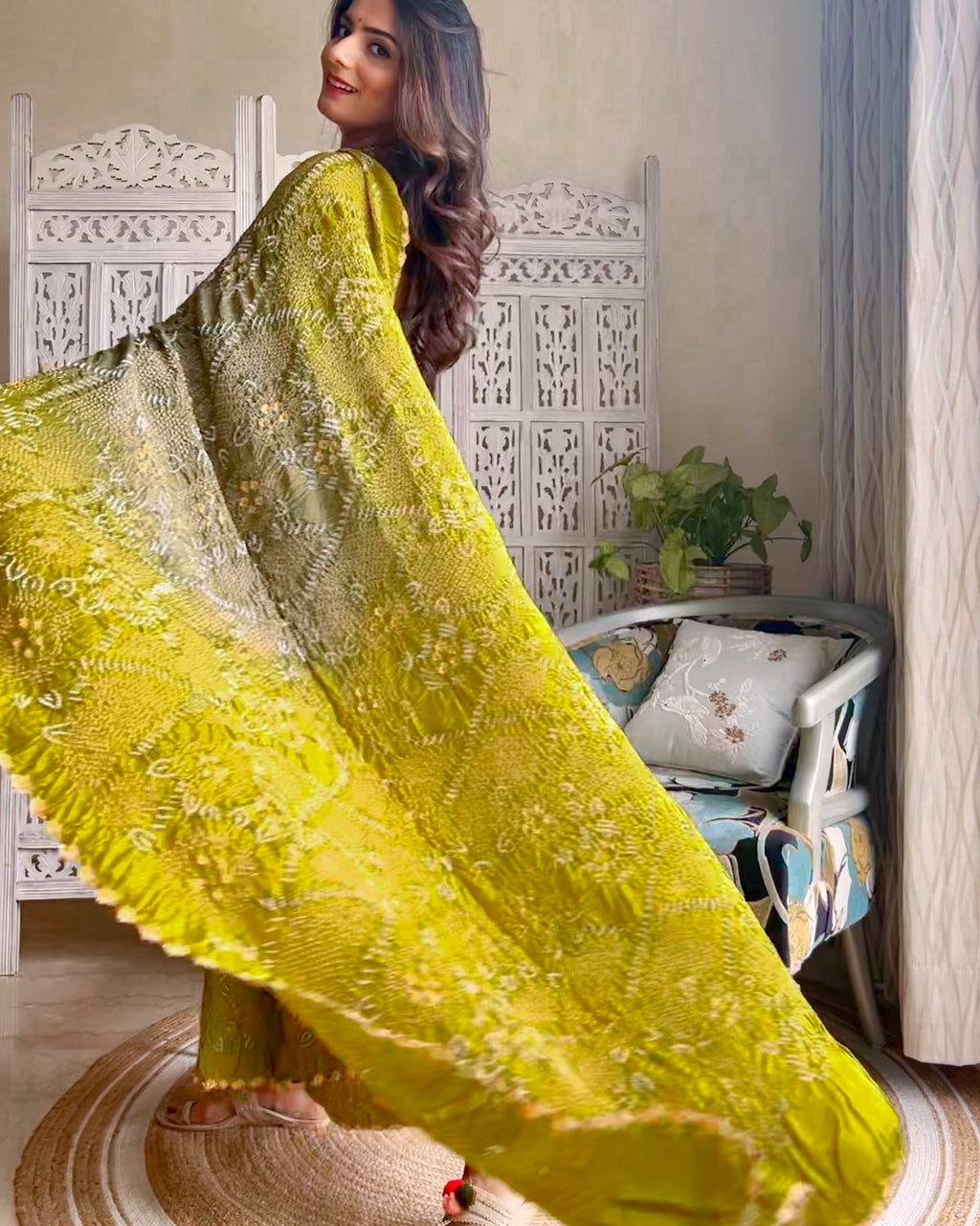 GREEN-GREY JAPANESE BANDHANI SILK SAREE