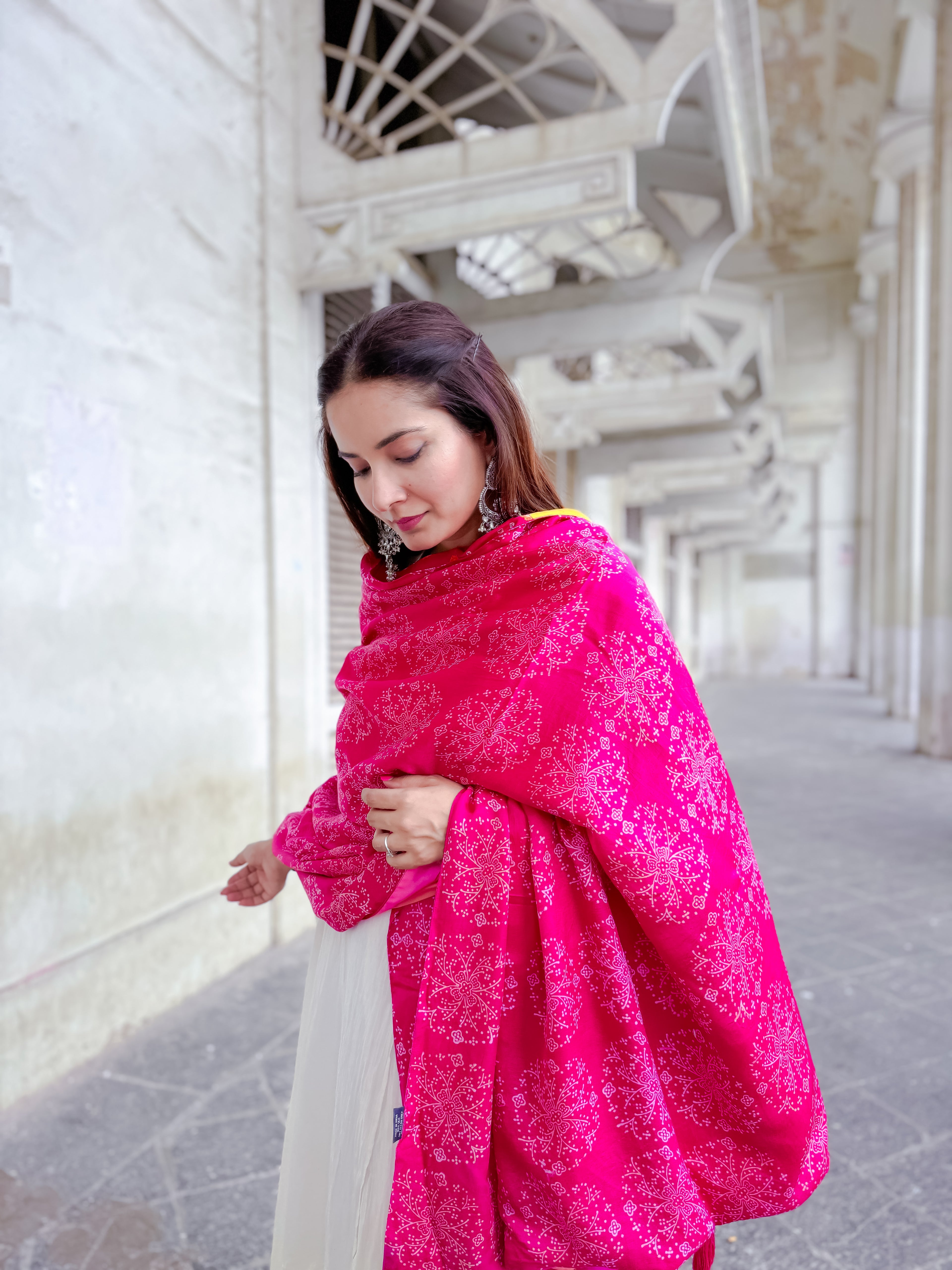 RED-PINK BAARADOZI SILK PATCHWORK REVERSIBLE DUPATTA