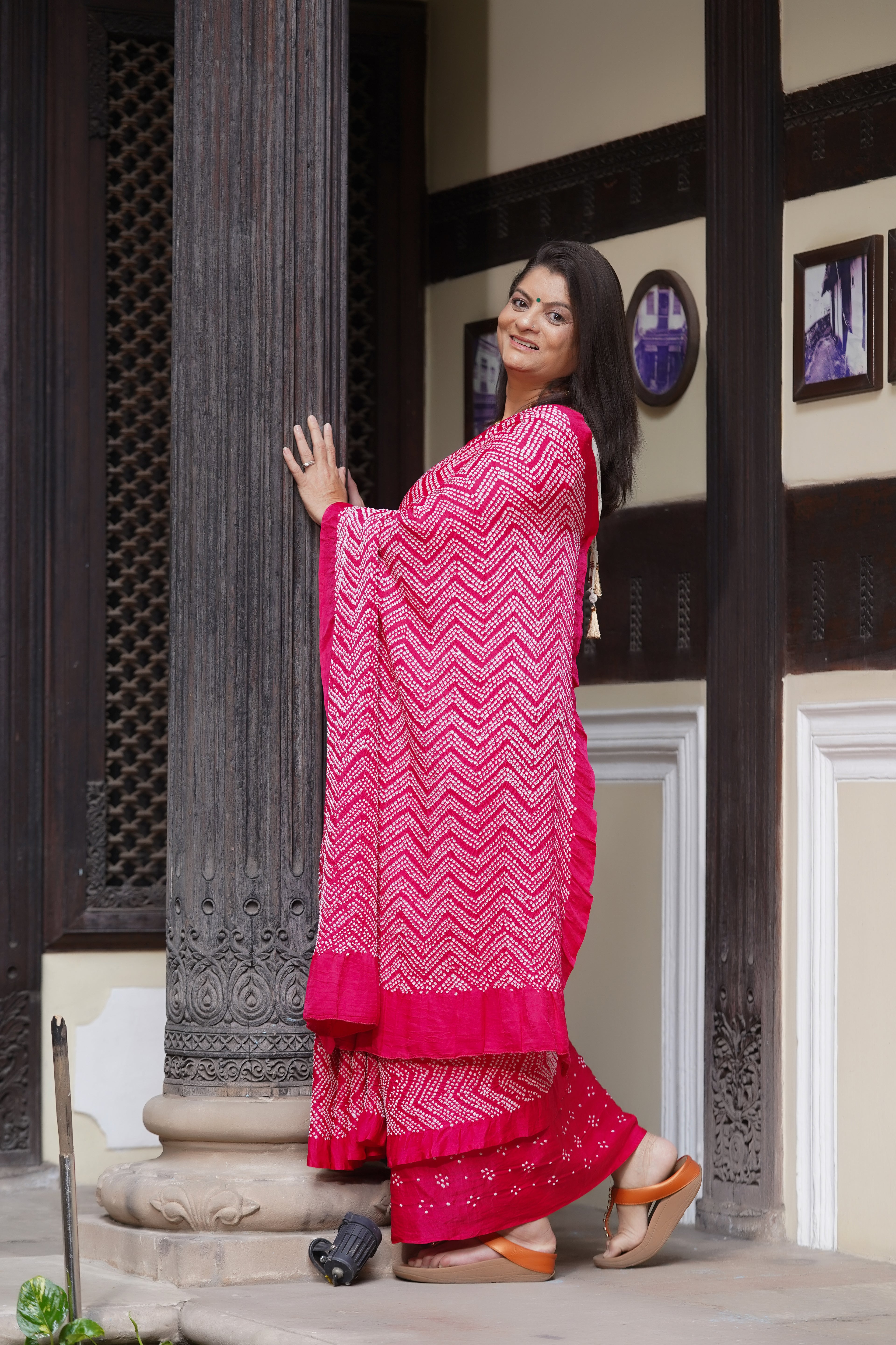 PINK O3 CHEVRON BANDHANI SILK SAREE