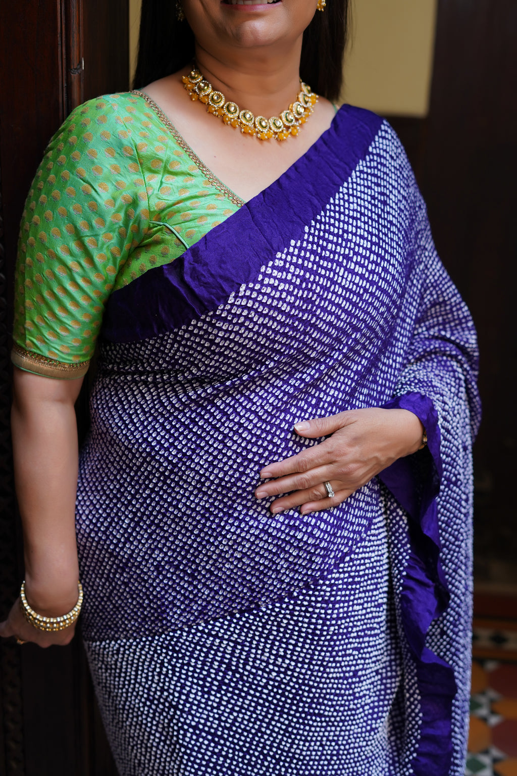BLUE YIN-YANG HALF FULL HALF EMPTY ETERNAL DOT BANDHANI SILK SAREE
