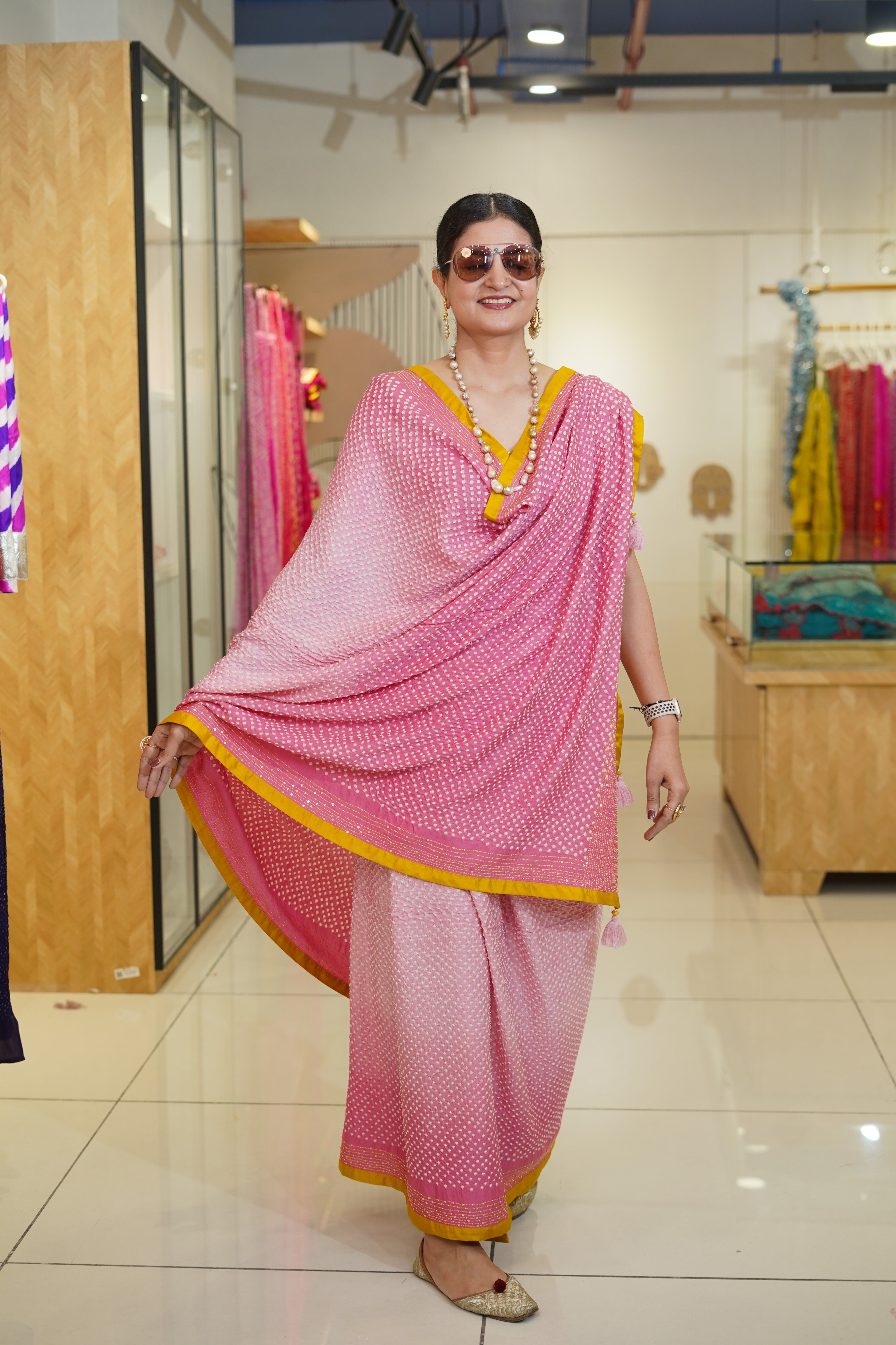 LIGHT PINK ETERNAL DOTS SILK BANDHANI SAREE WITH EMBROIDERY AND SILK BORDER
