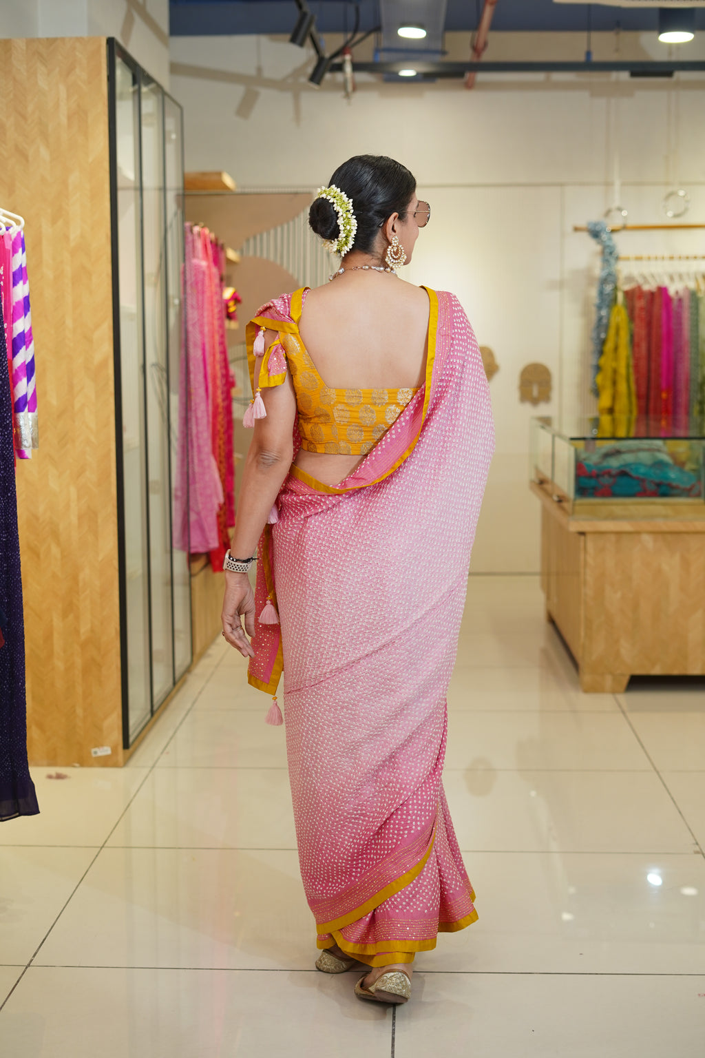 LIGHT PINK ETERNAL DOTS SILK BANDHANI SAREE WITH EMBROIDERY AND SILK BORDER