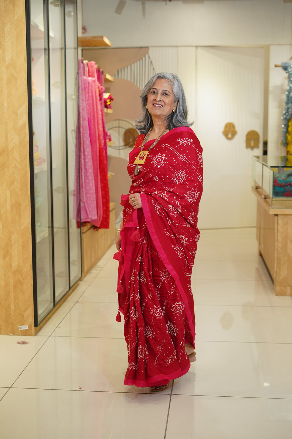 RED CLASSIC TRADITIONAL LADDU SILK BANDHANI SAREE WITH MUKAISH WORK AND ORGANZA BORDER