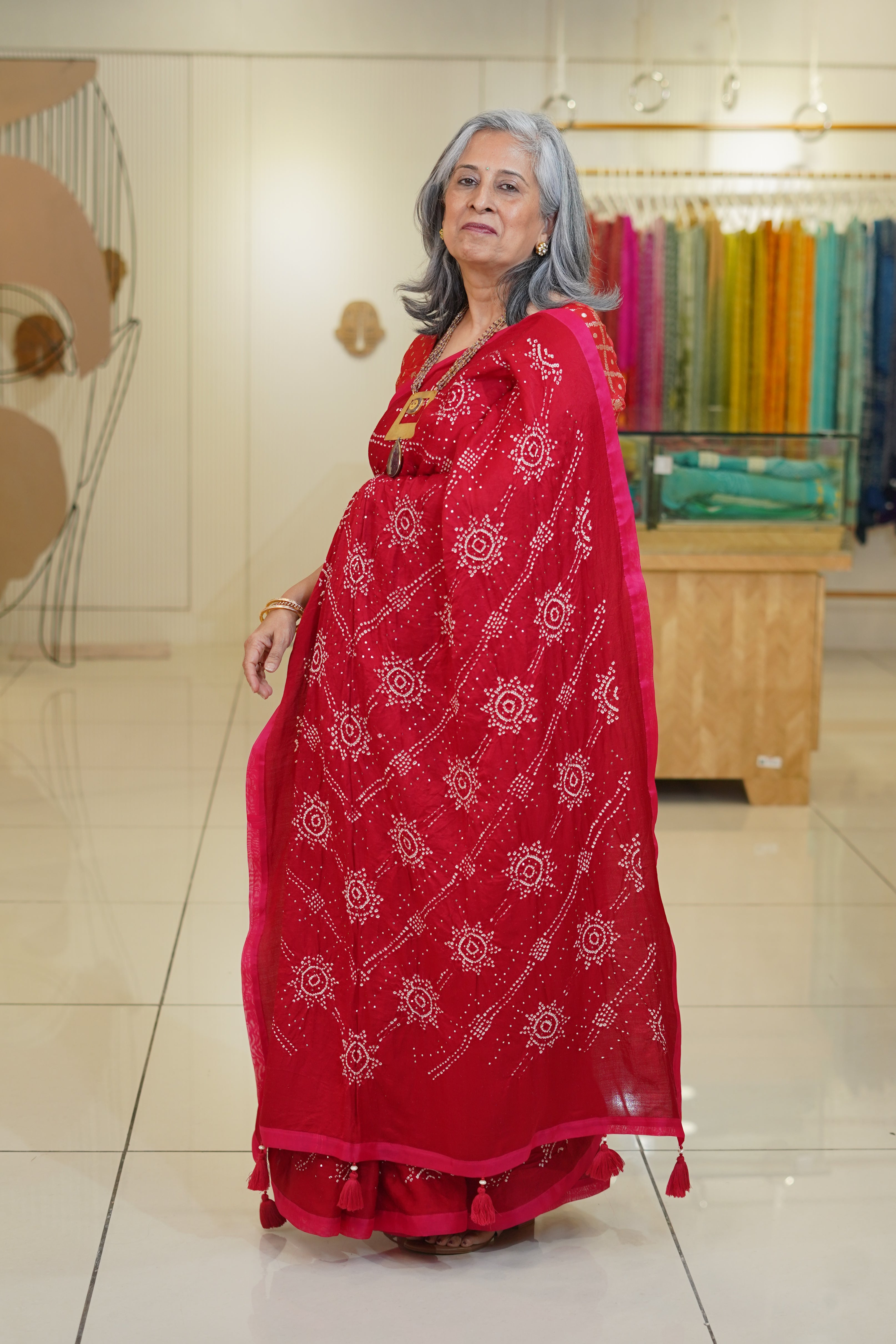 RED CLASSIC TRADITIONAL LADDU SILK BANDHANI SAREE WITH MUKAISH WORK AND ORGANZA BORDER