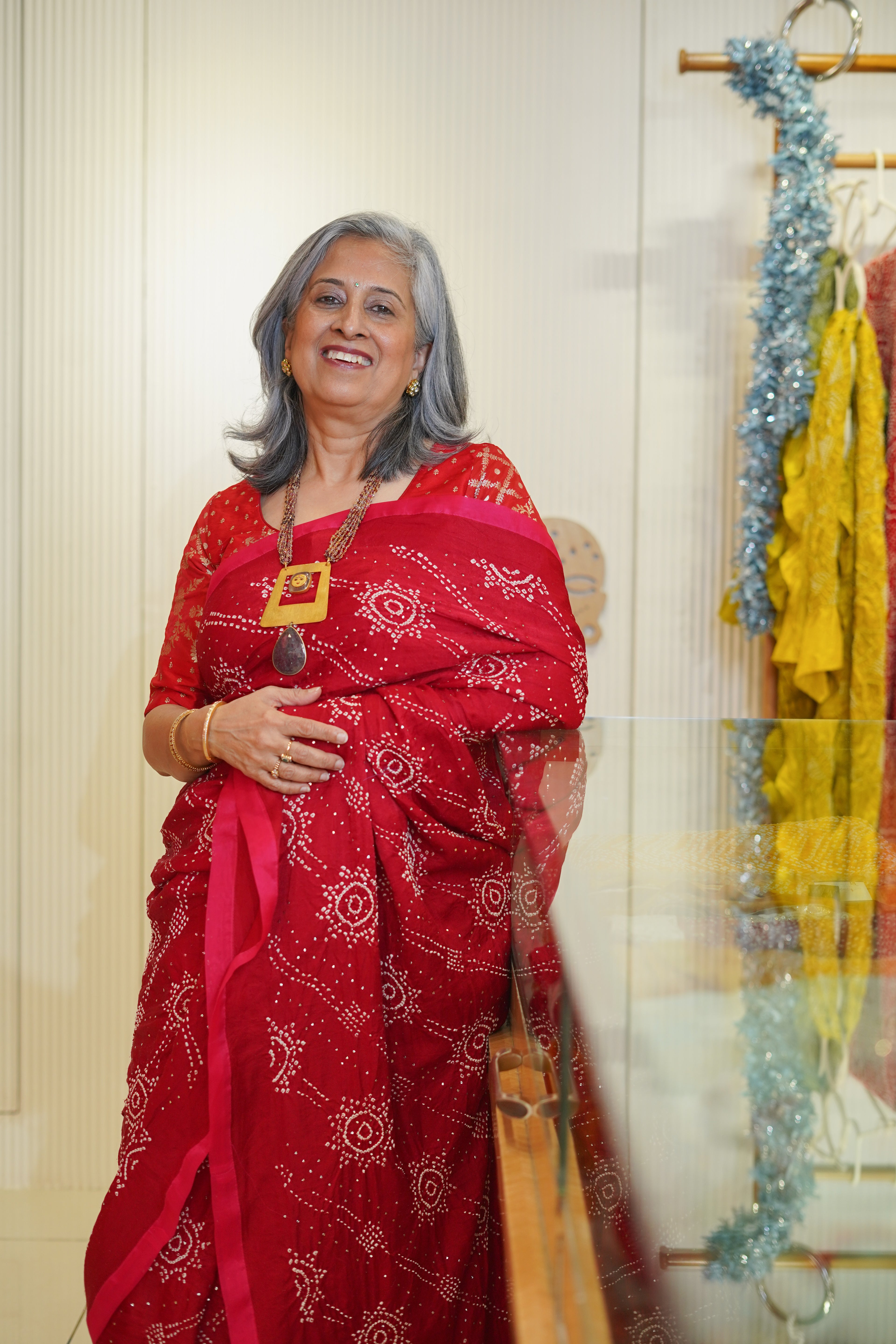 RED CLASSIC TRADITIONAL LADDU SILK BANDHANI SAREE WITH MUKAISH WORK AND ORGANZA BORDER
