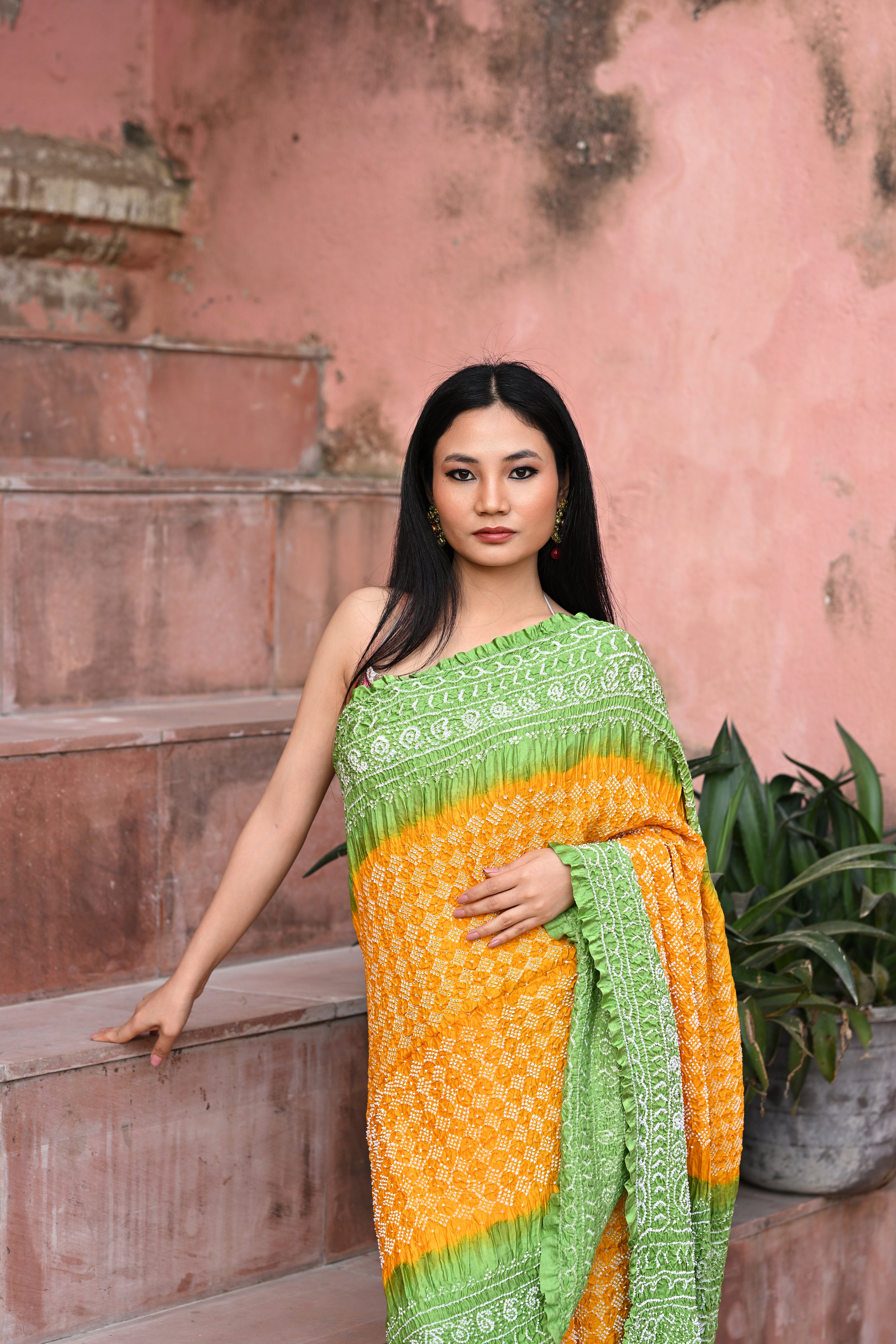 YELLOW-GREEN CLASSIC TRADITIONAL BANDHANI SILK SAREE