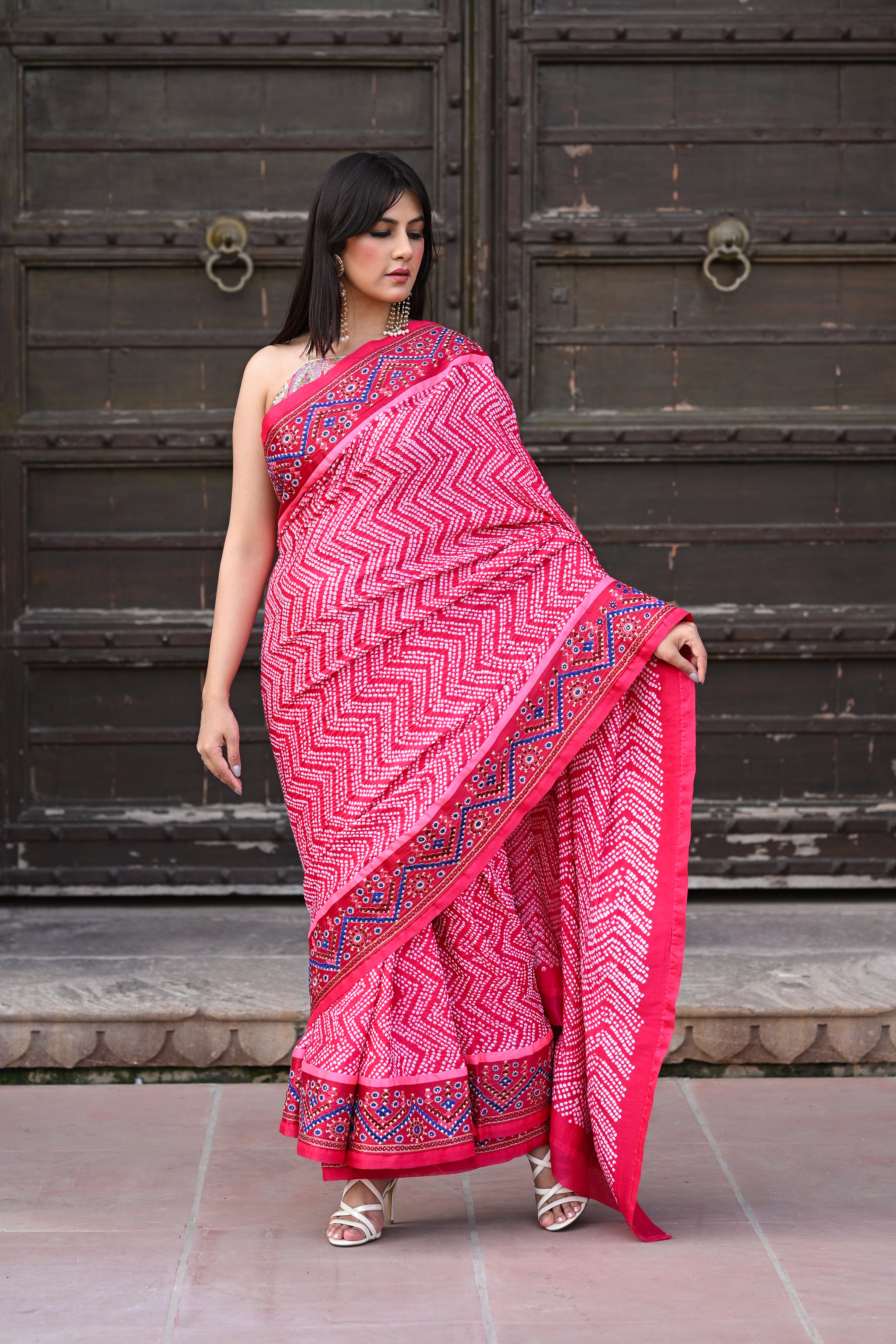 PINK CHEVRON BANDHANI SILK SAREE WITH KUTCHY WORK BORDER