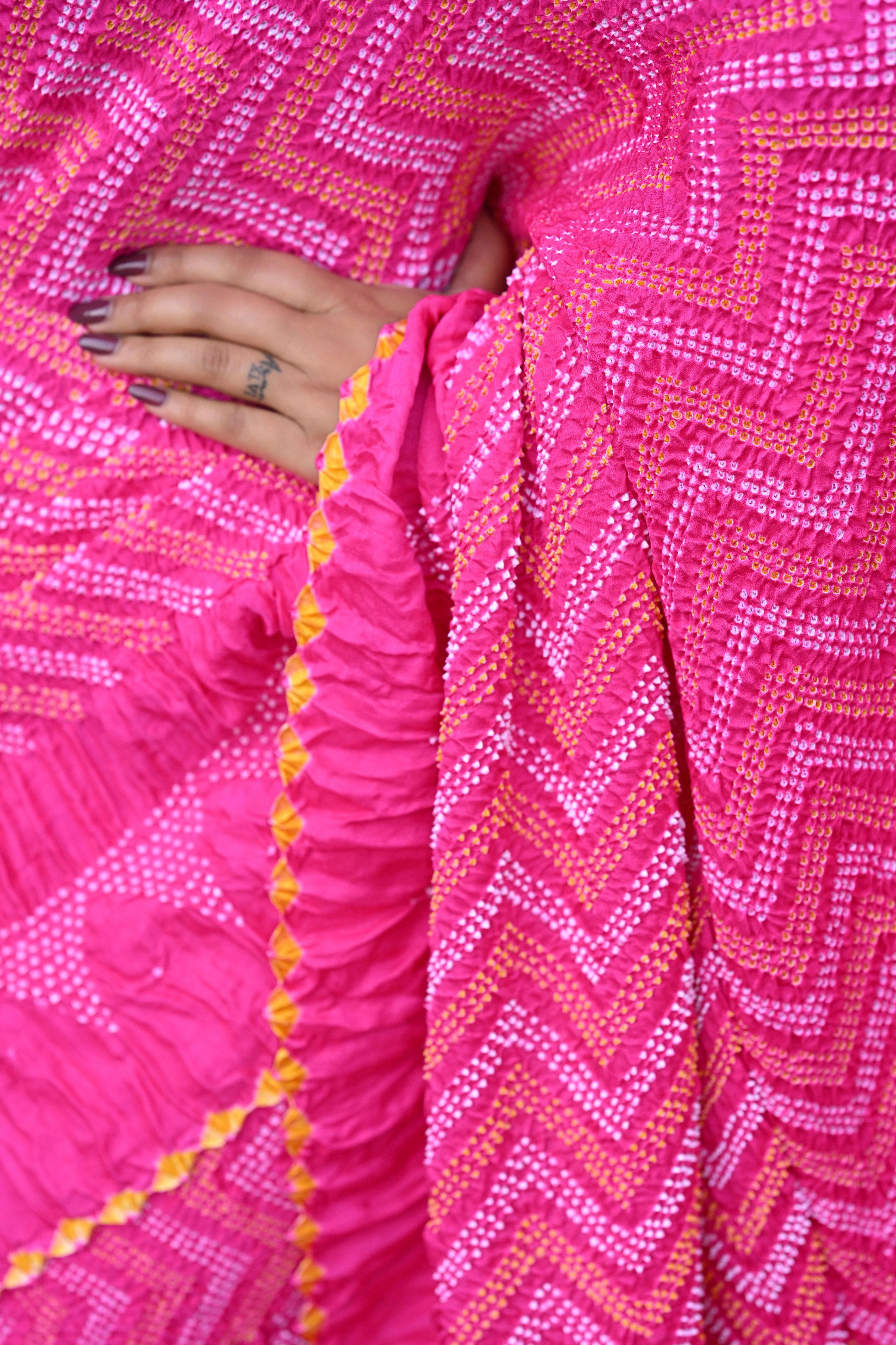 PINK CHEVRON BANDHANI SILK SAREE