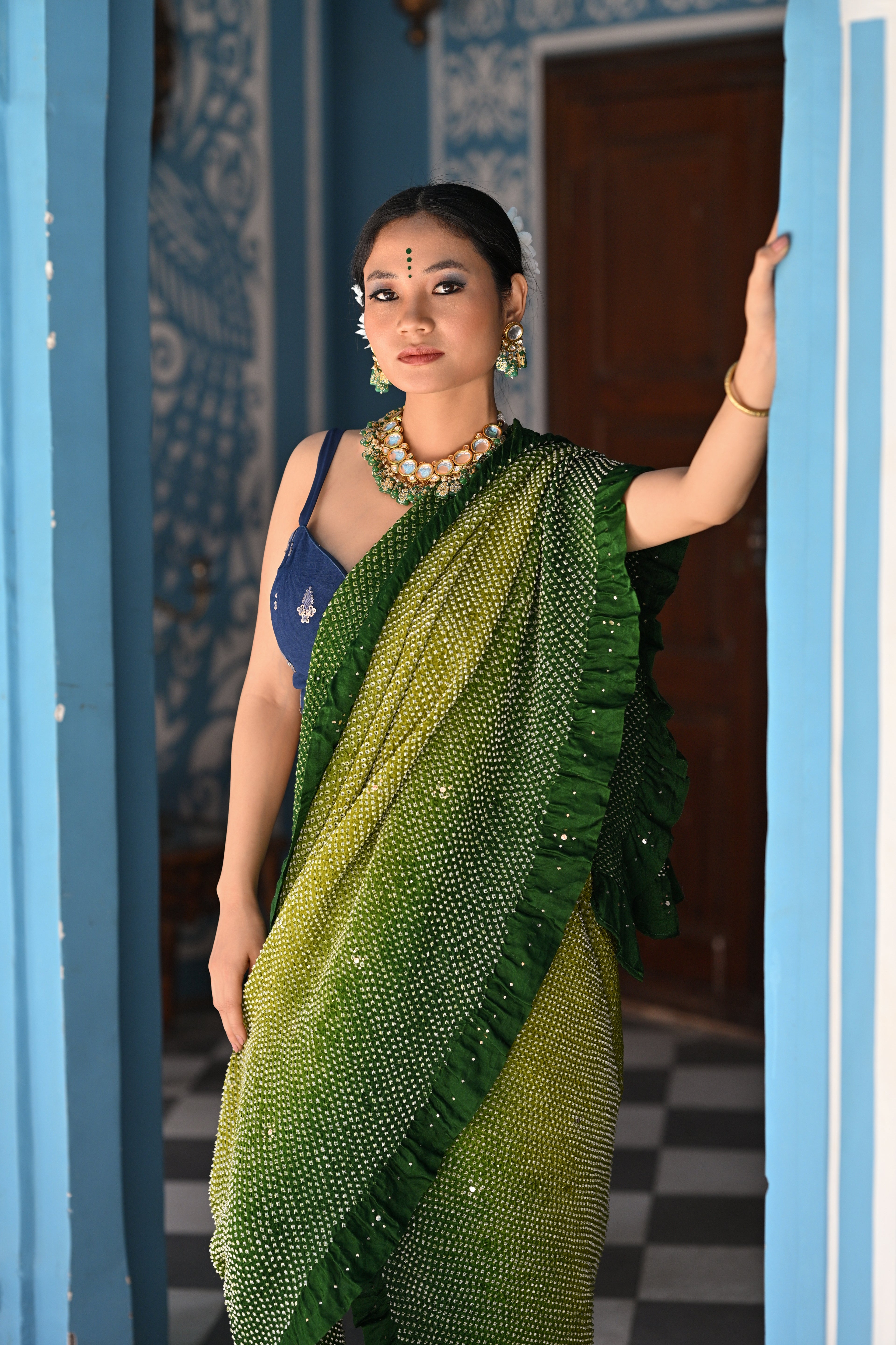 GREEN ETERNAL DOTS BANDHANI SILK SAREE WITH MUKAISH