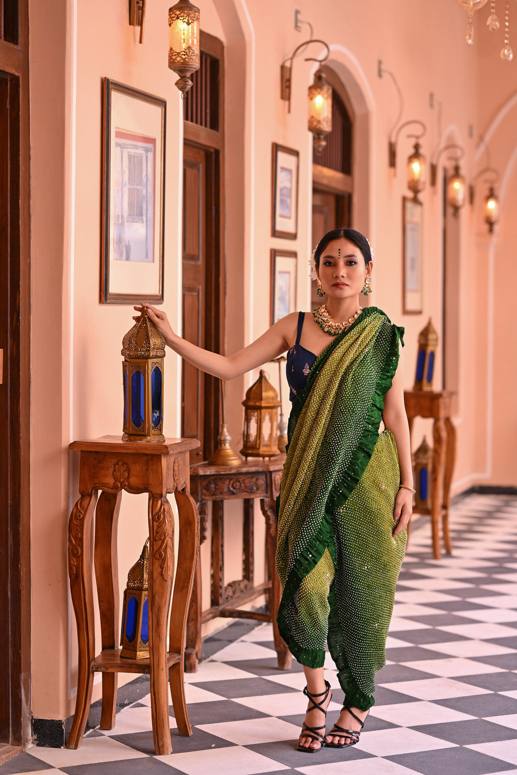 GREEN ETERNAL DOTS BANDHANI SILK SAREE WITH MUKAISH