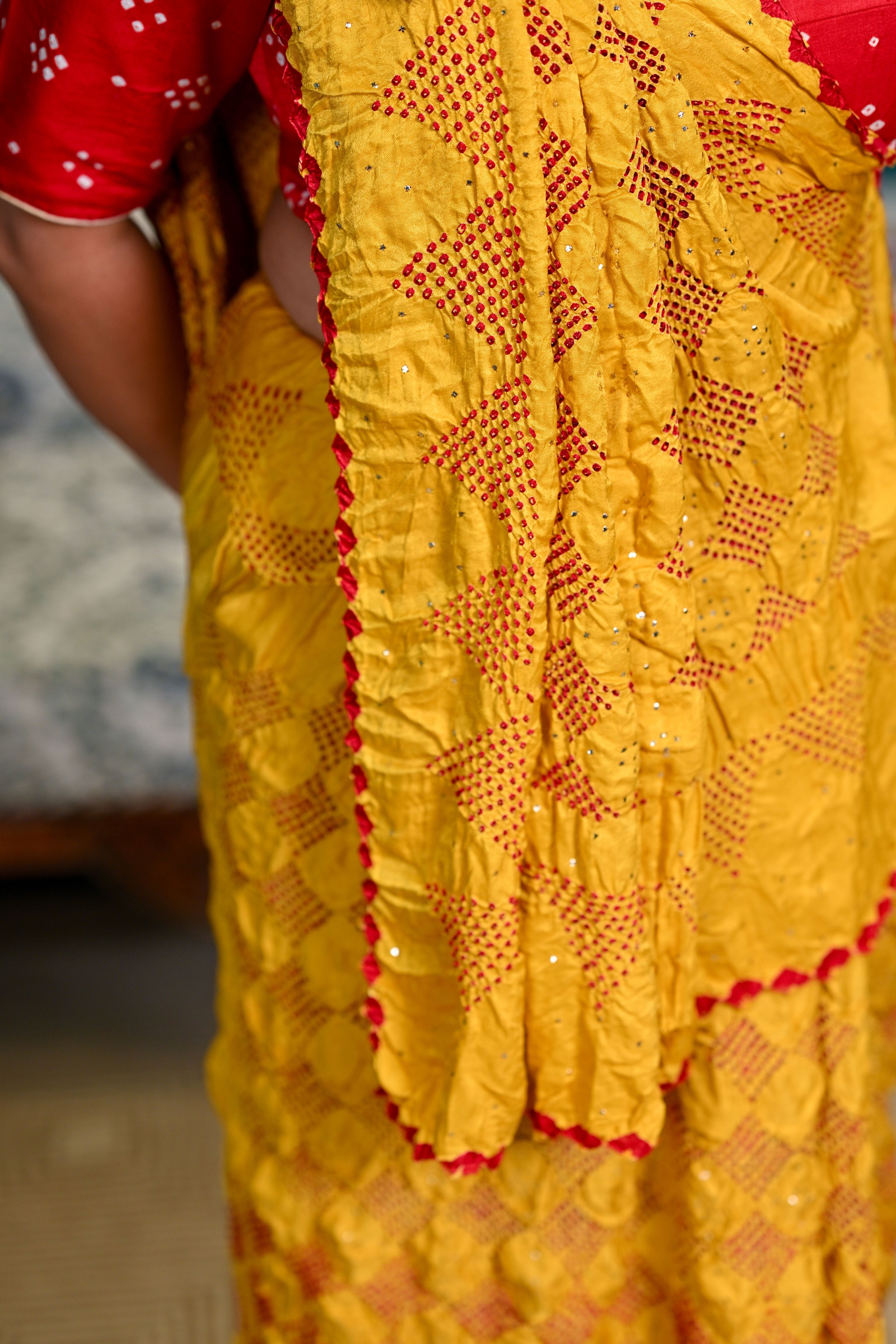YELLOW GEOMETRIC S3 BANDHANI SILK SAREE WITH MUKAISH WORK