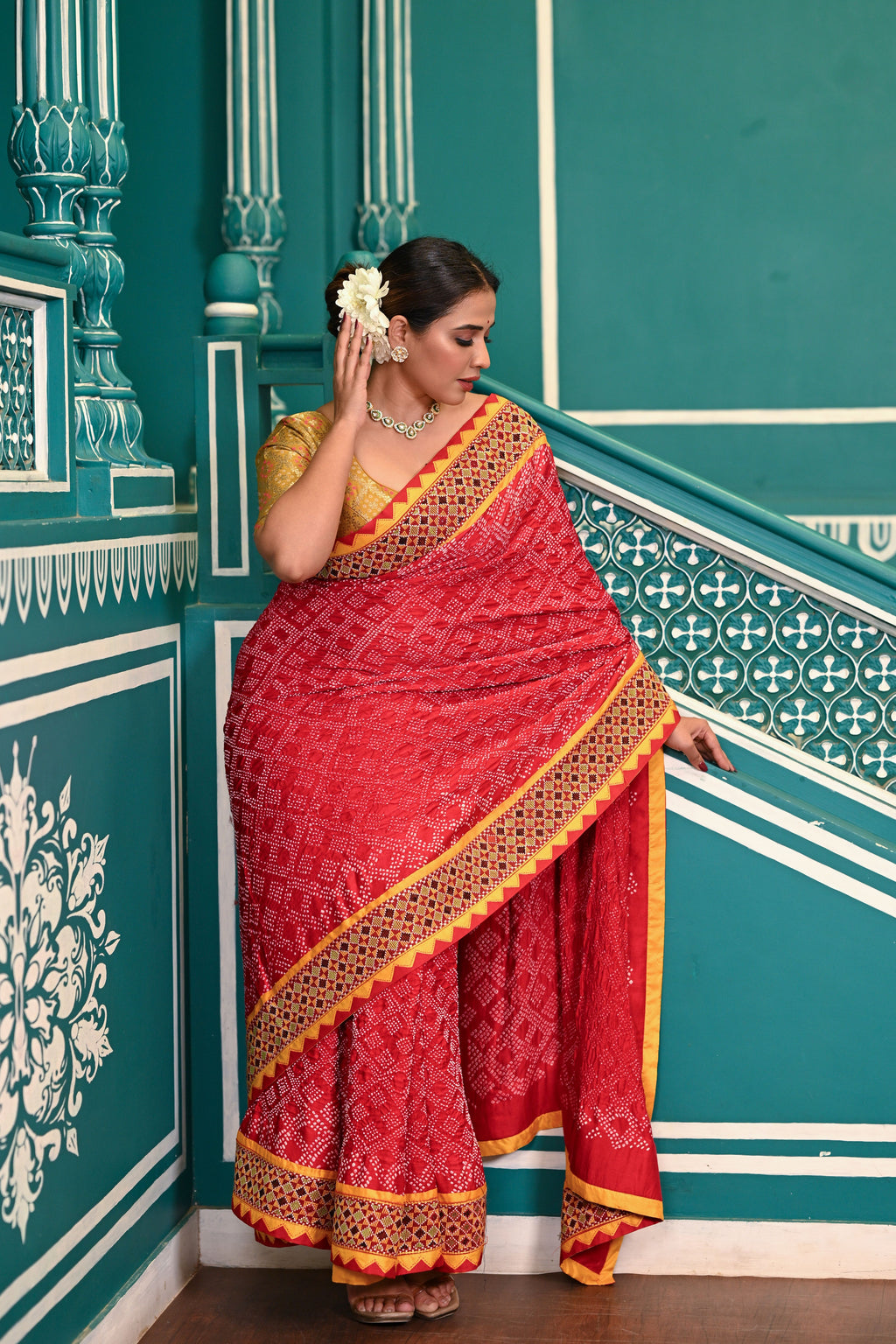 RED GEOMETRIC NEW DIAMOND BANDHANI SILK SAREE WITH KUTCHY BORDER