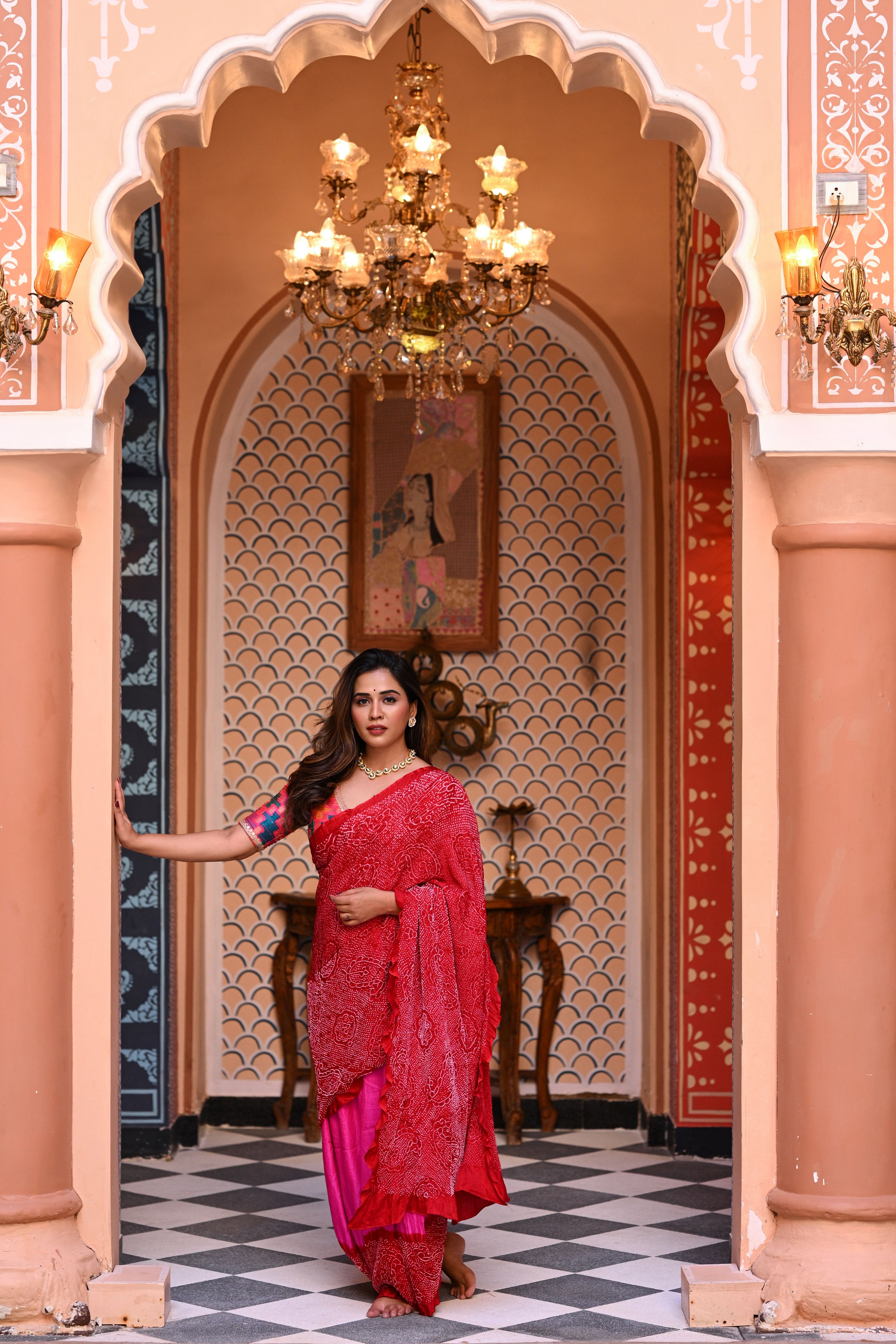 PINK-RED YIN-YANG HALF FULL HALF EMPTY PAISLEY BANDHANI SILK SAREE