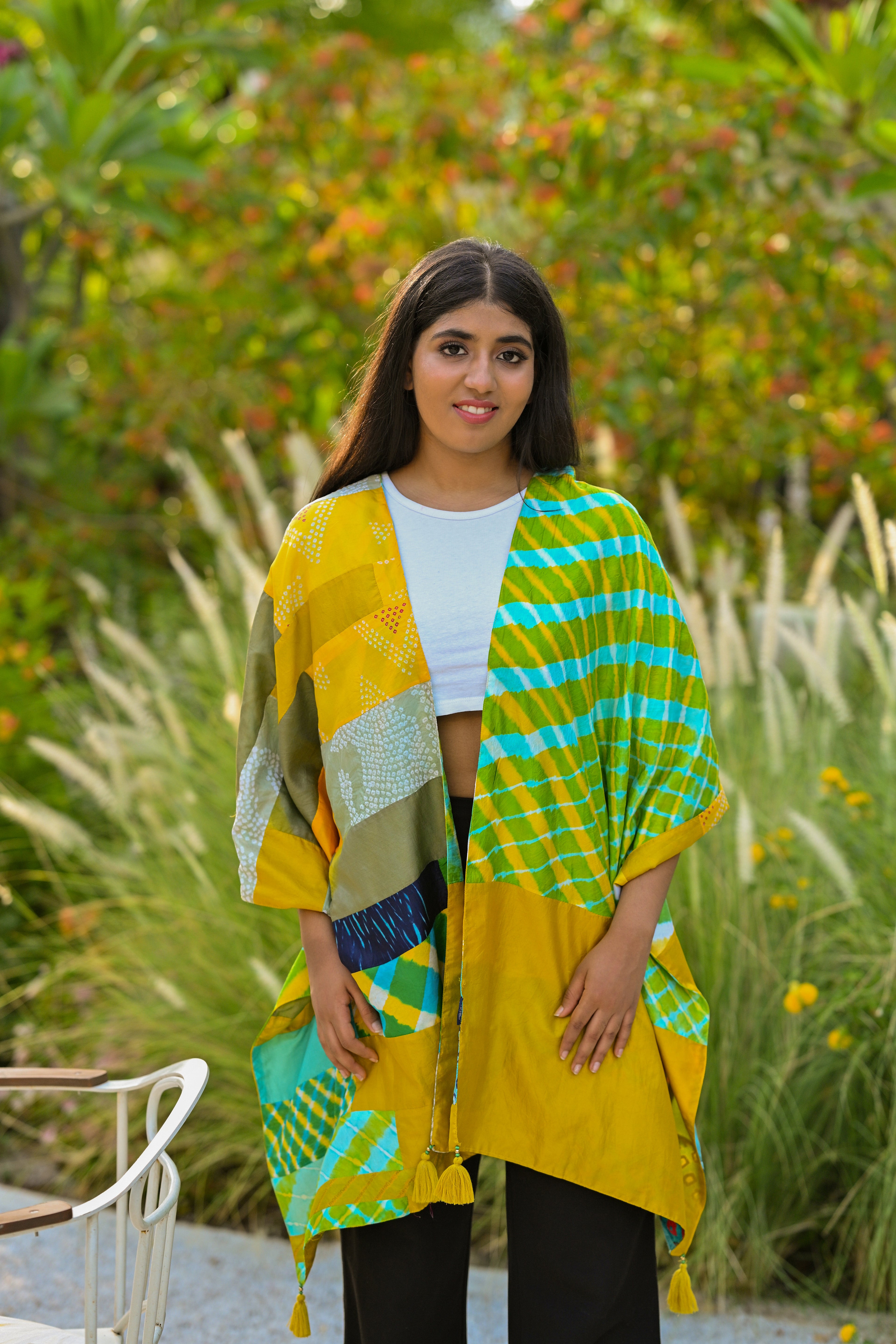 YELLOW-GREEN BAARADOZI PATCHWORK REVERSIBLE SILK STOLE WITH TASSELS