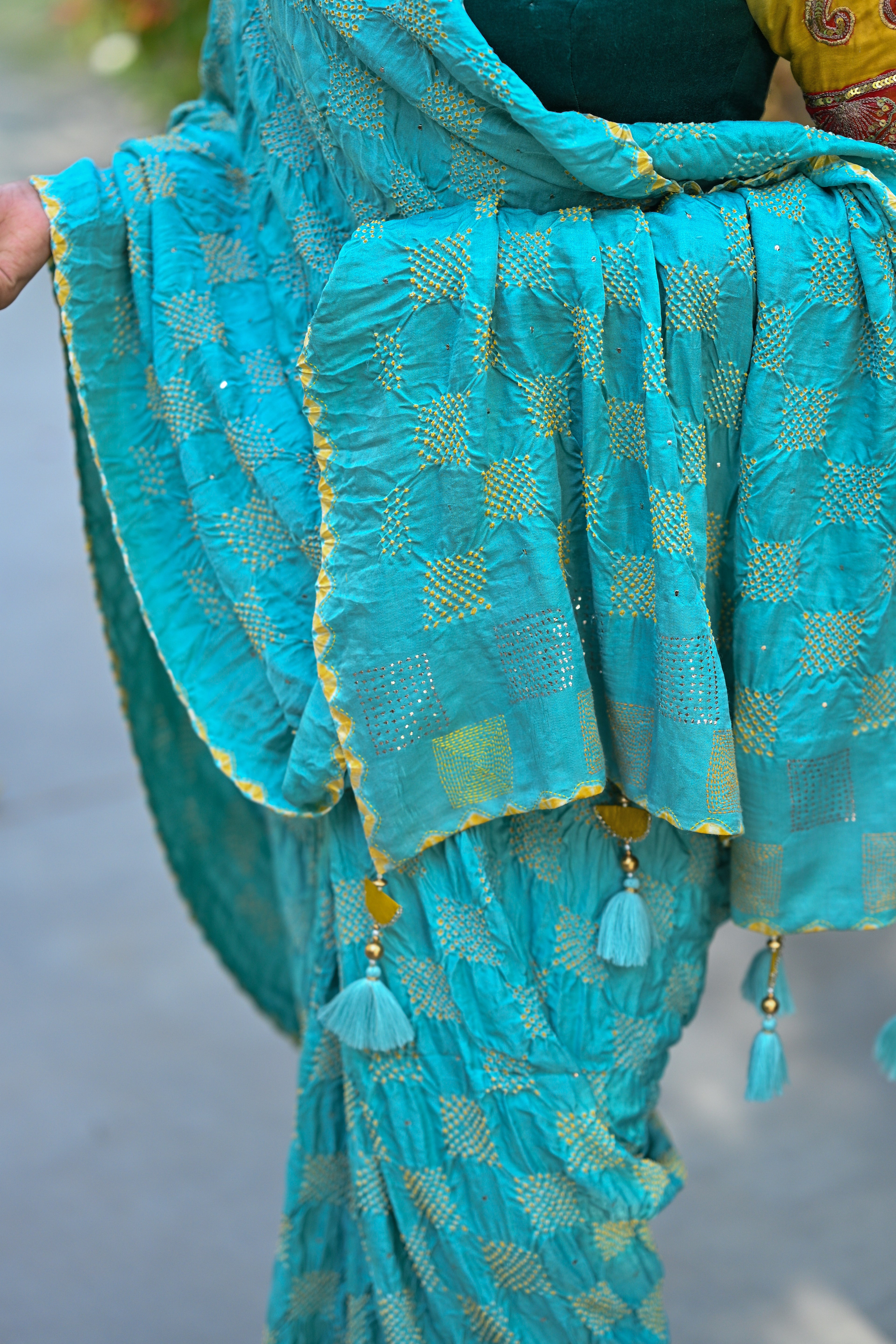 LIGHT BLUE SQUARE GEOMETRIC BANDHANI SILK SAREE WITH MUKAISH WORK AND TASSELS