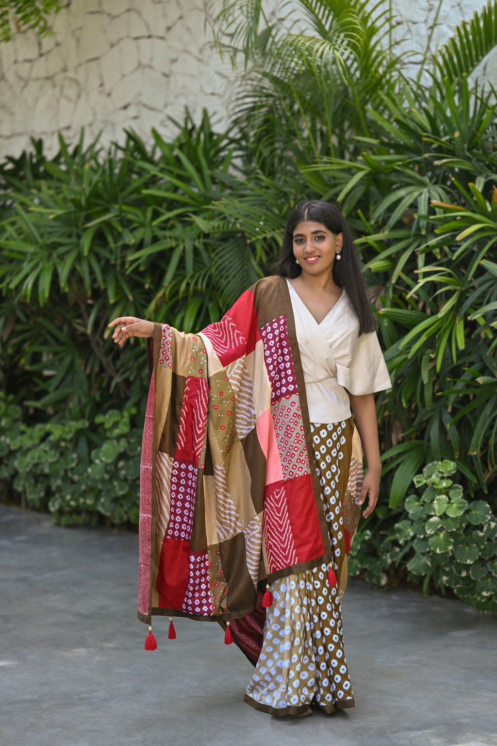 BROWN BAARADOZI PATCHWORK REVERSIBLE SILK SAREE
