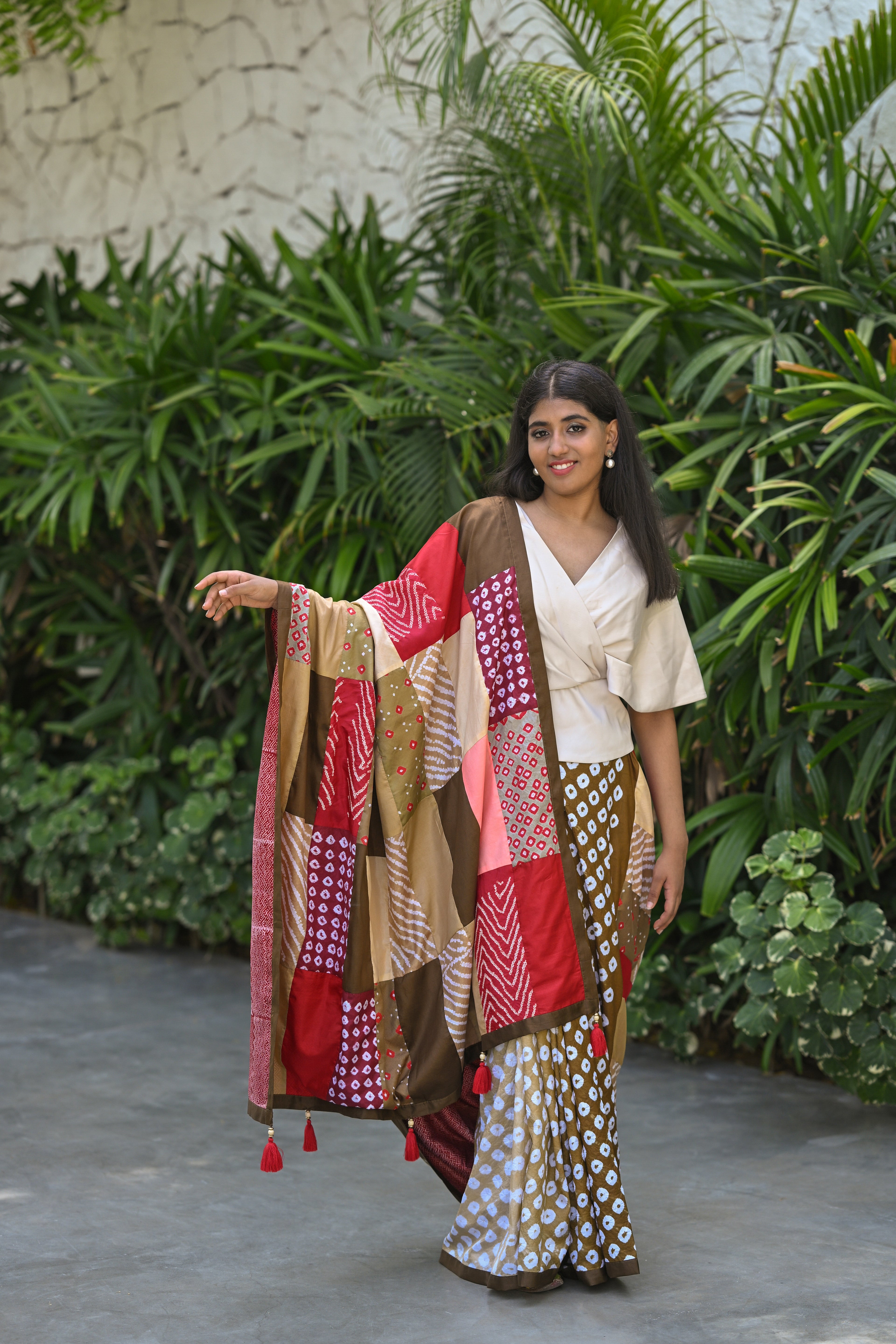 BROWN BAARADOZI PATCHWORK REVERSIBLE SILK SAREE