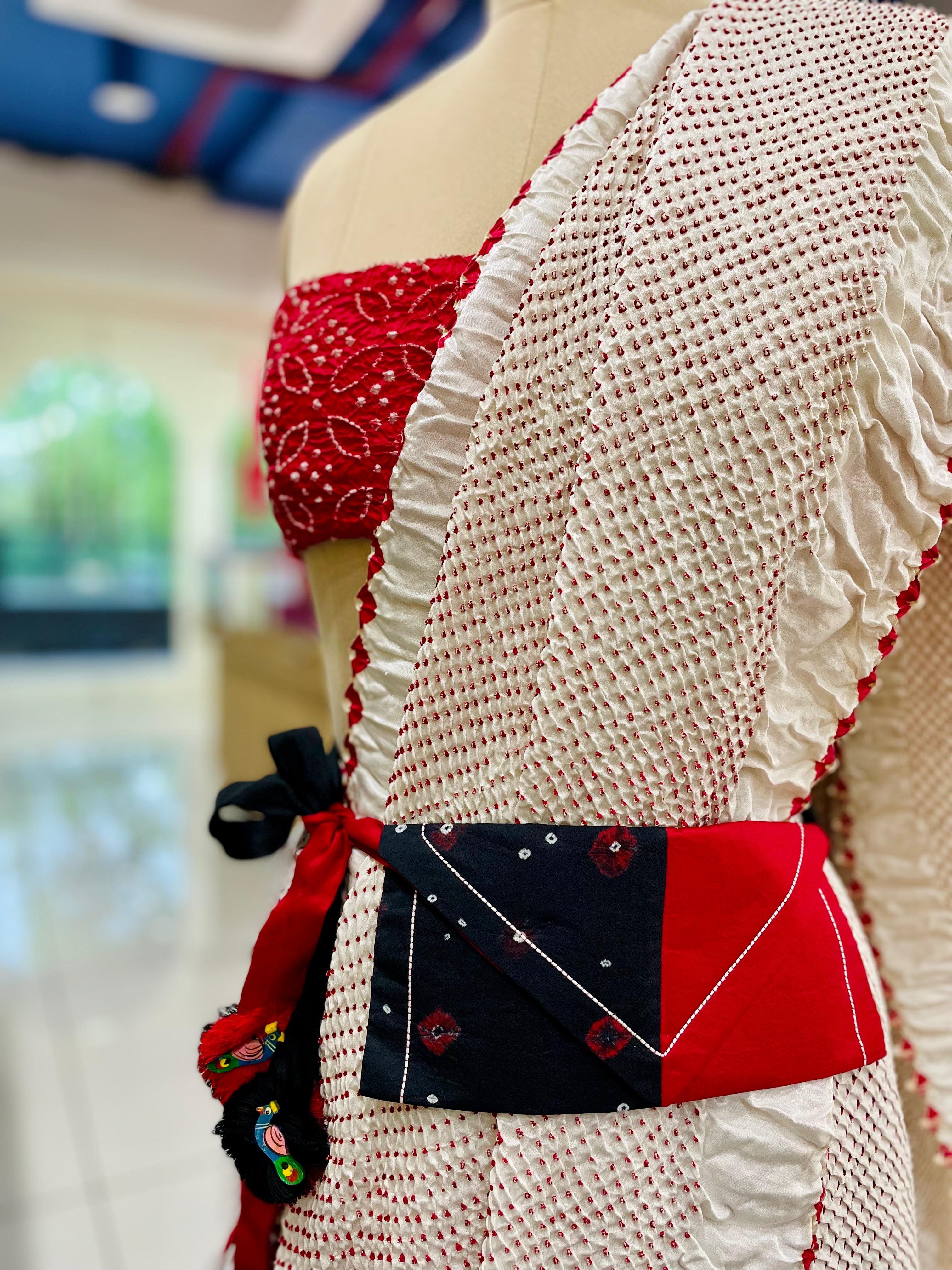 RED-BLACK SILK WAISTBAG WITH HANDMADE TASSELS